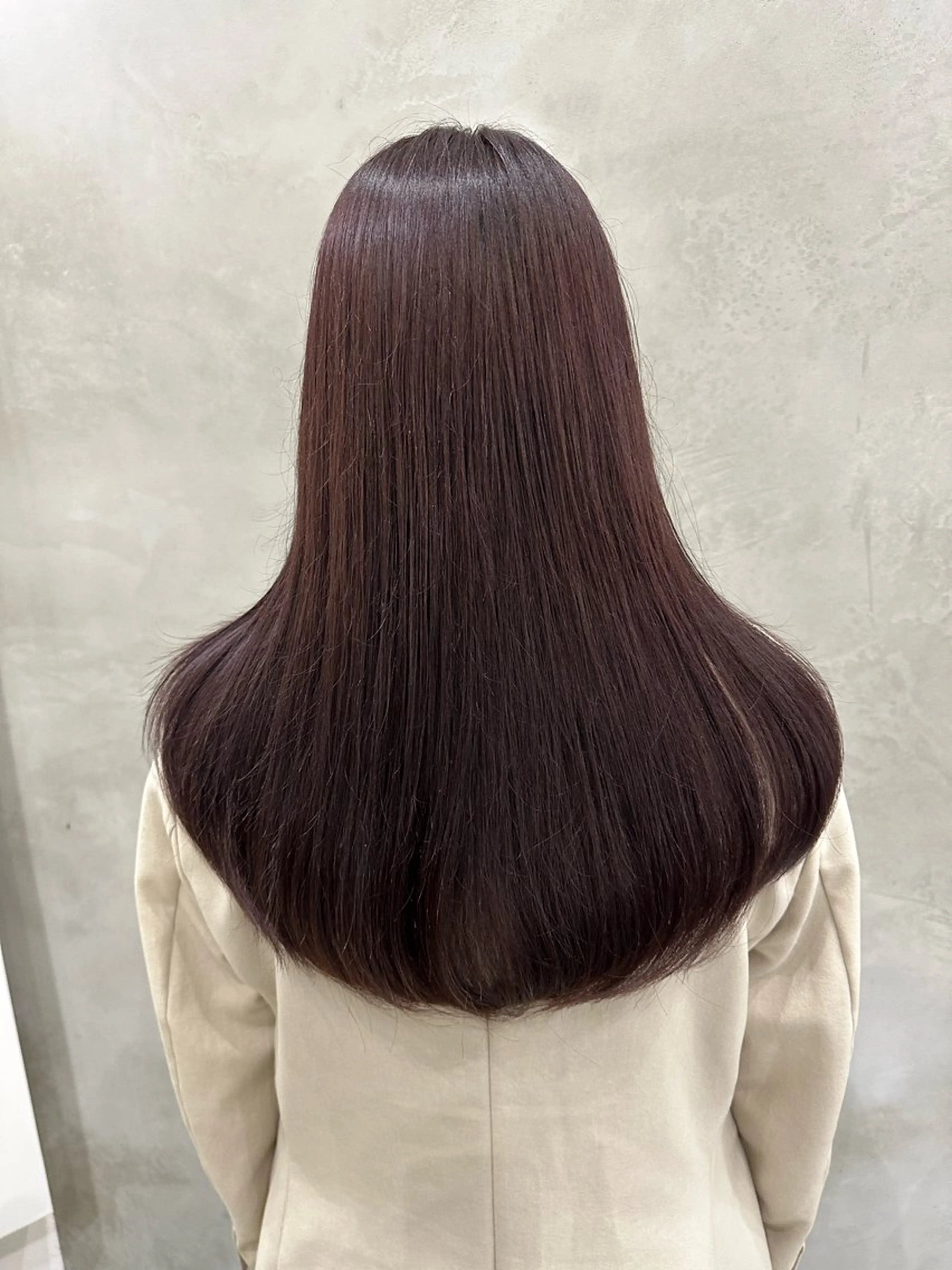 ロング カラー さあや 【透け感/艶感】のヘアスタイル