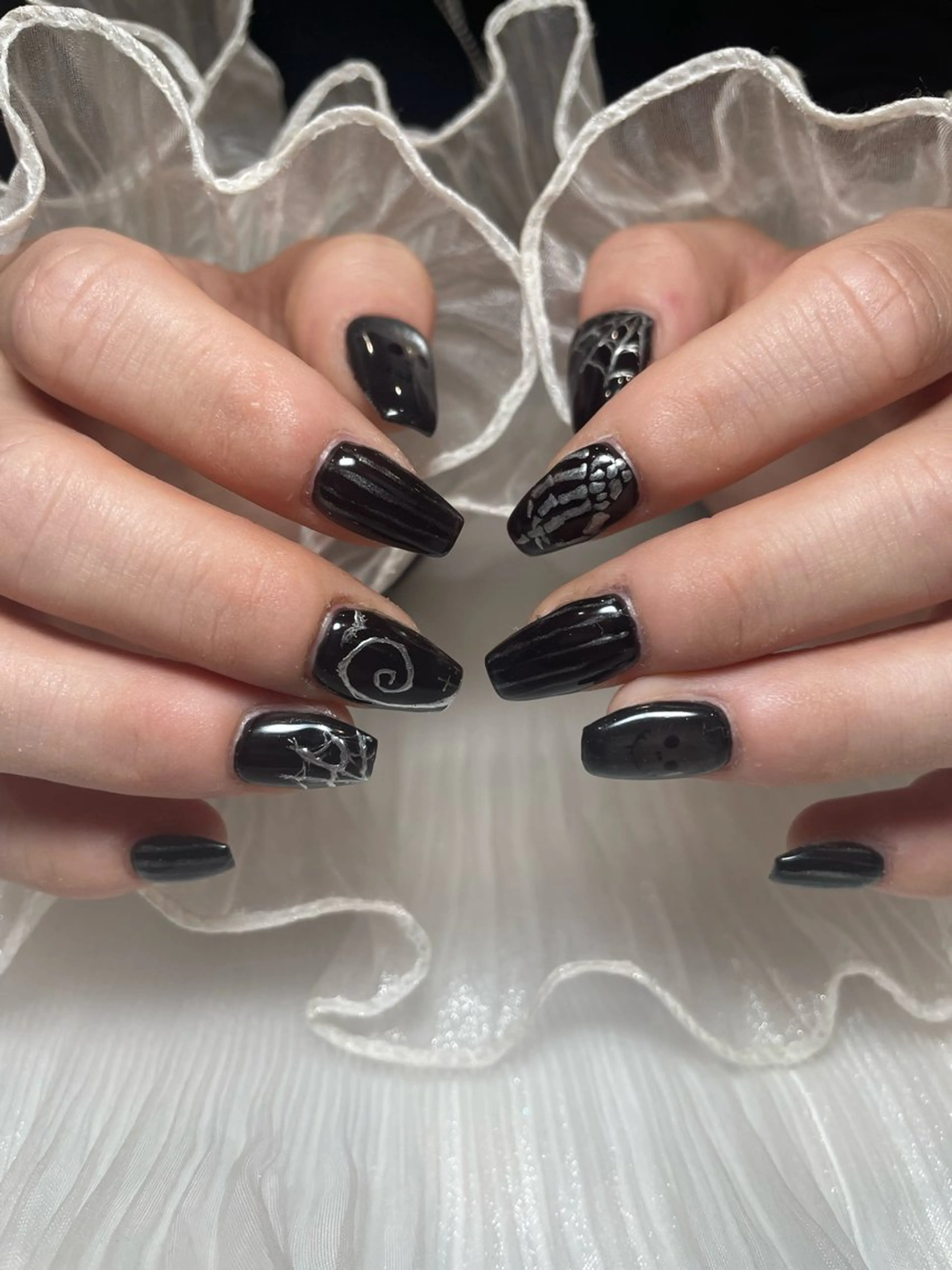 ネイル ハンドネイル ‪るか/‪透明感 カラー/アレンジのヘアスタイル