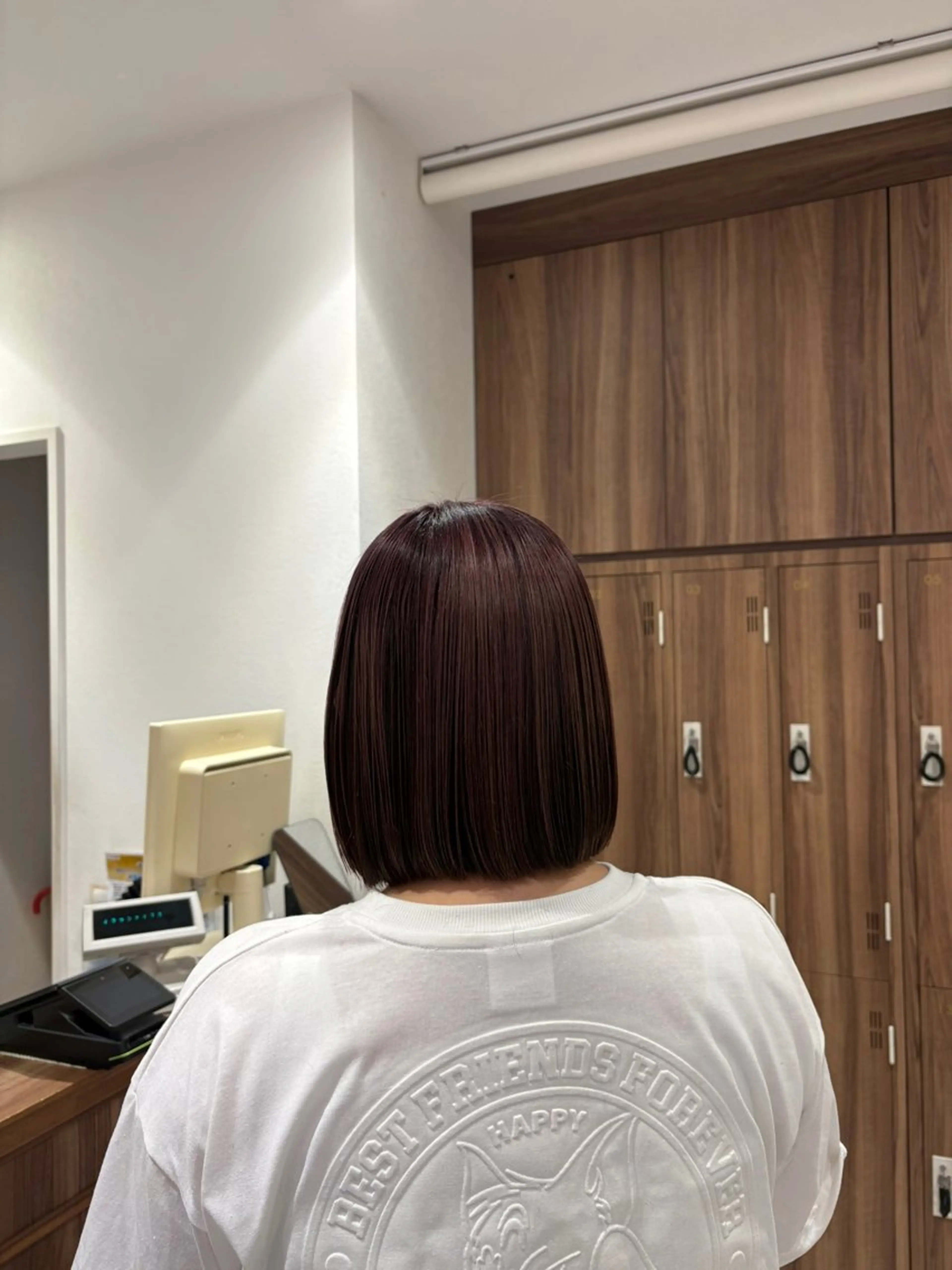 ミディアム ヘアカラー 小村 侑生のヘアスタイル