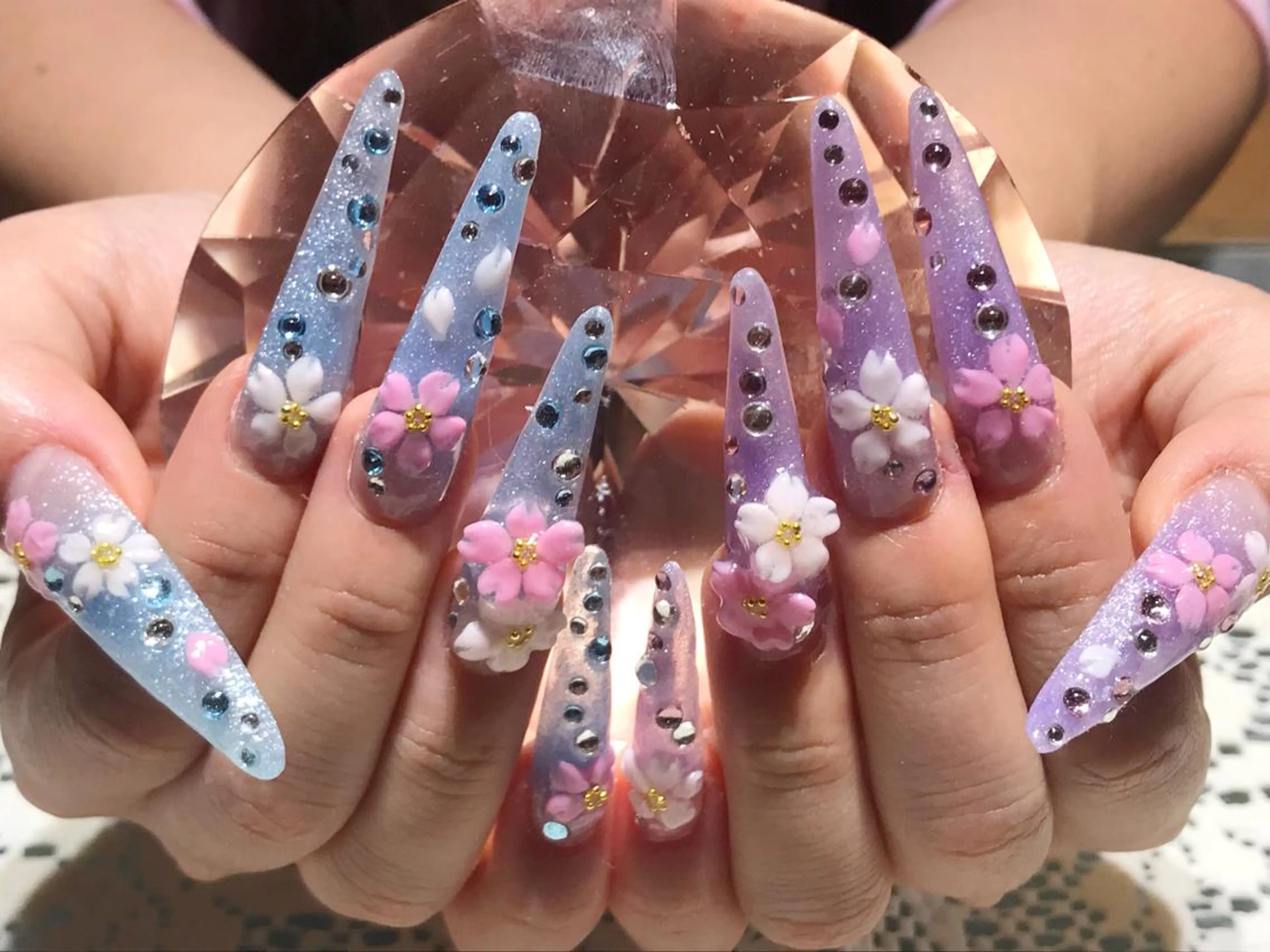 ネイル 桜ネイル ロングネイル スカルプネイル YUN 💅のネイルデザイン