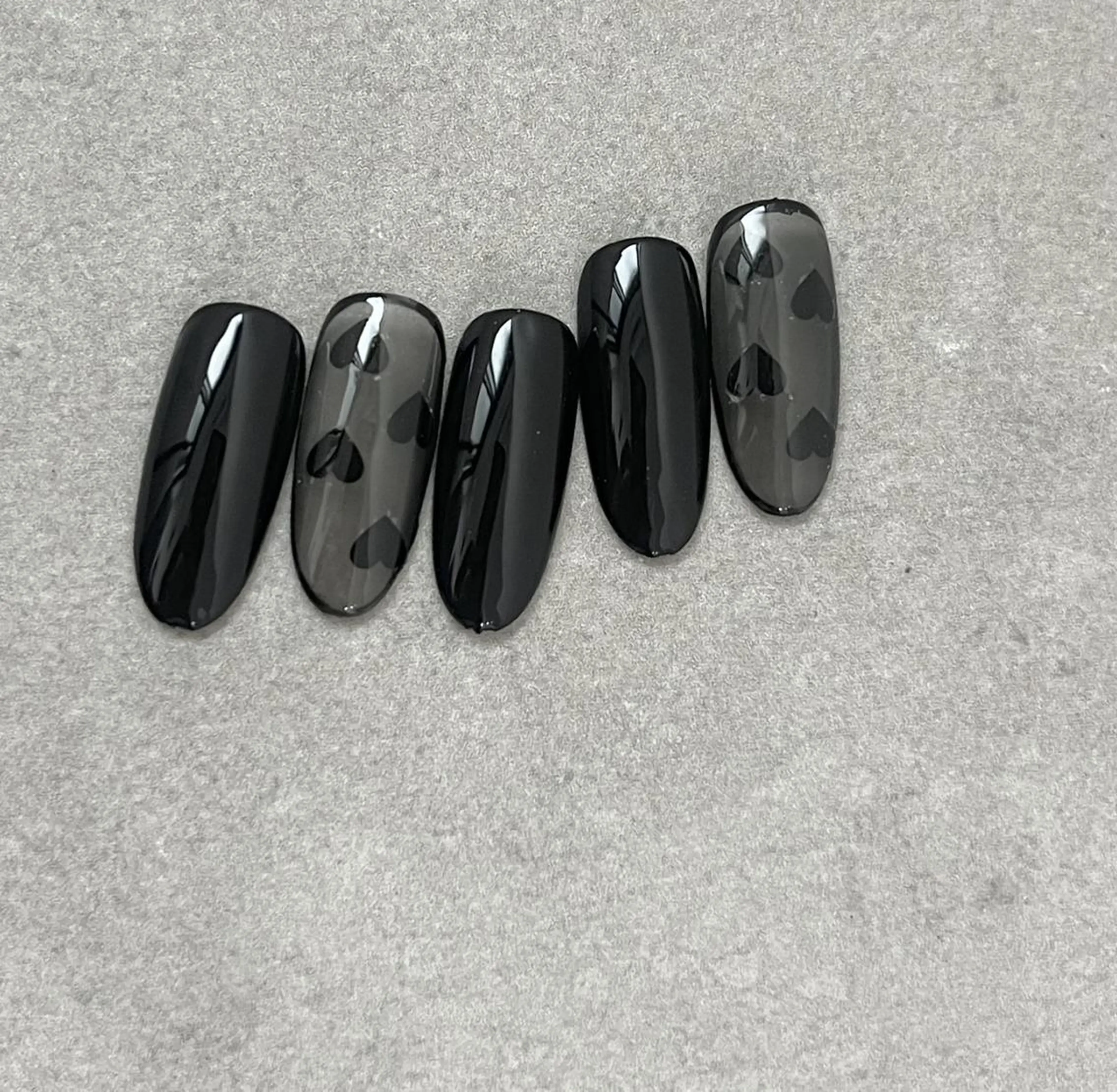 4本持ち込みアートの写真