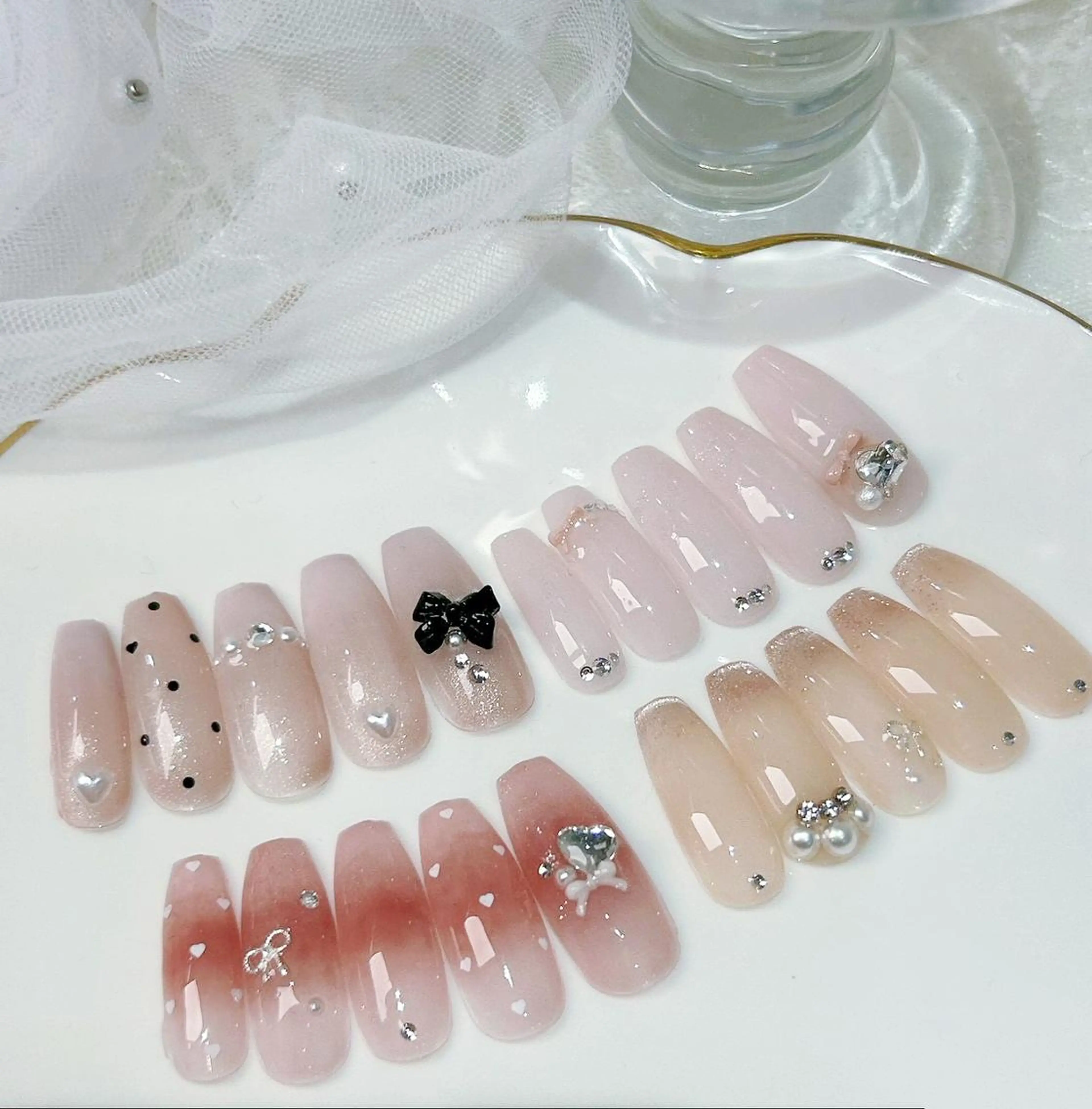 【オフ有】Spring限定ワンホンデザイン🌸ジェルネイル￥12200~→￥9900(オフ¥1100含)の写真