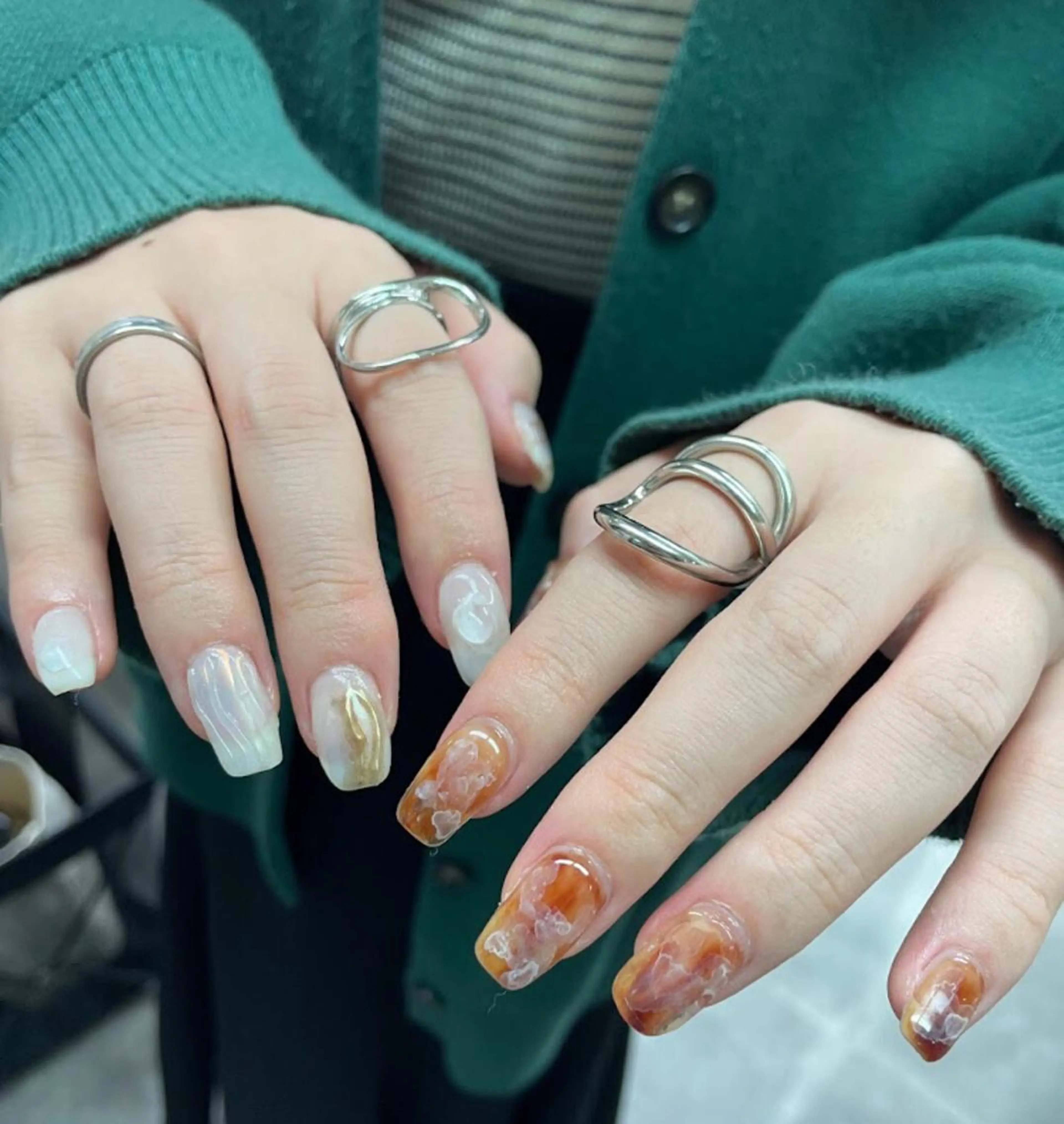 ネイル アートネイル ブラウン ジェルネイル ミラーネイル ニュアンスネイル nailstudio eviz新宿店のネイルデザイン