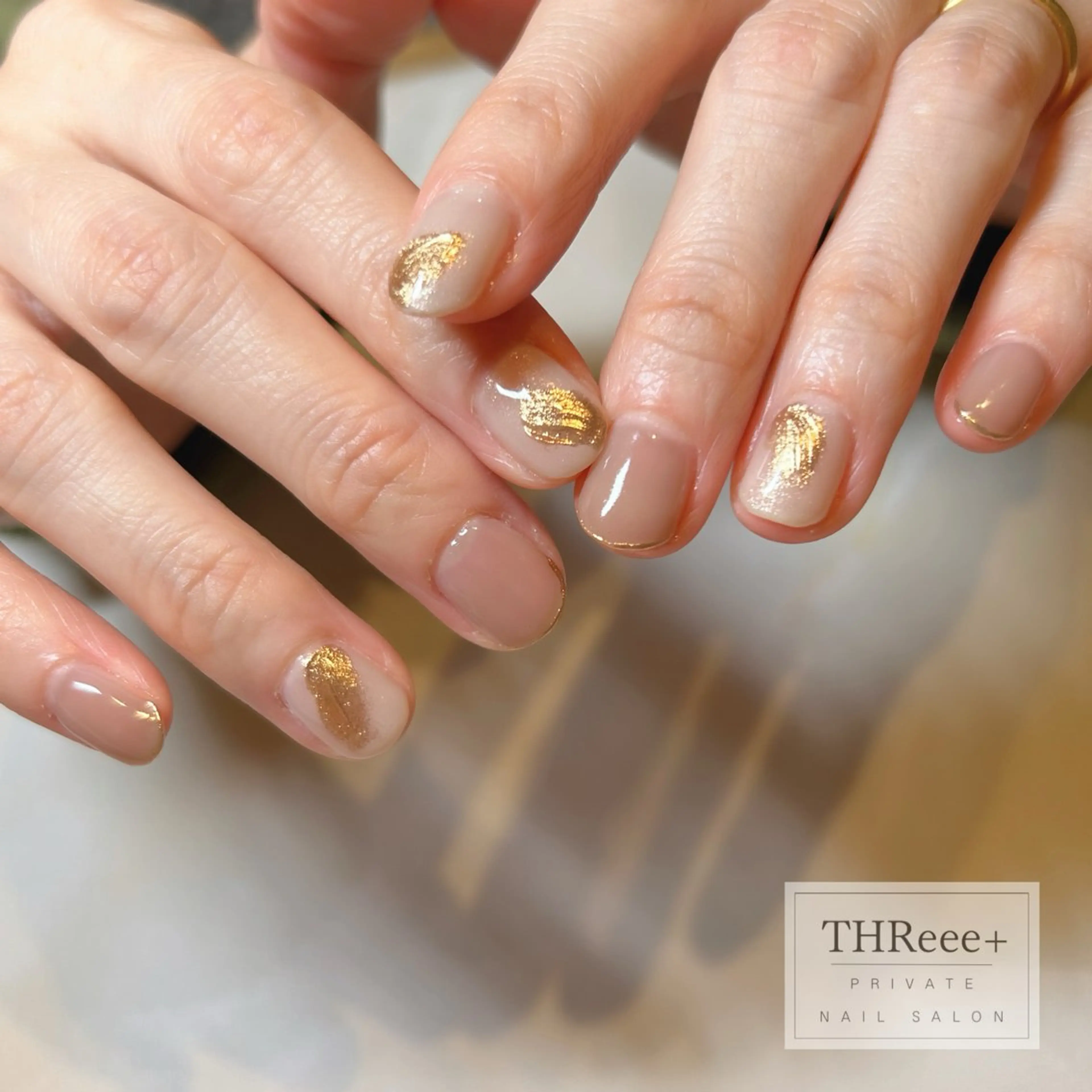 ネイル アートネイル ミラーネイル THReee+ ericoのネイルデザイン