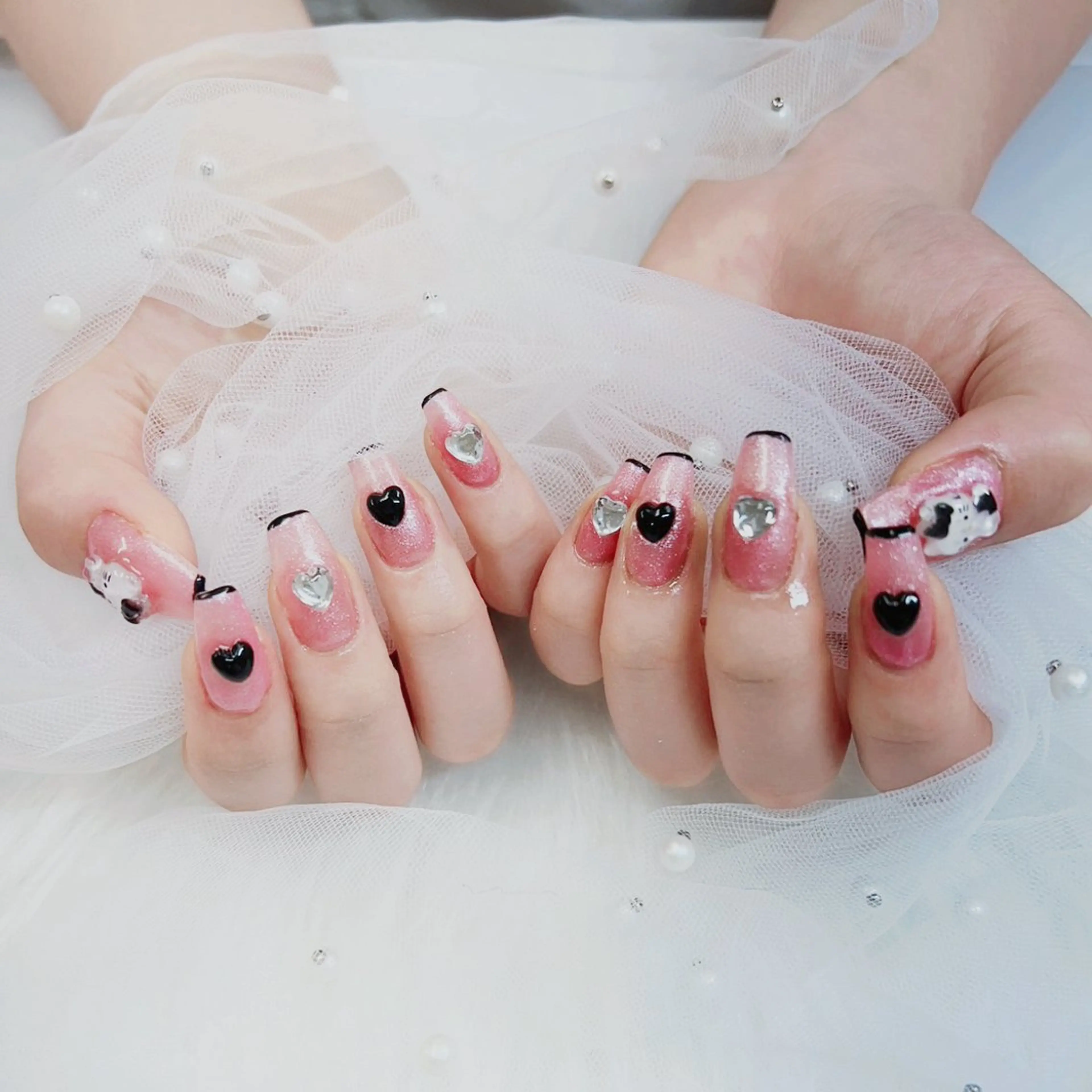 ネイル パーツ全部¥110 サロンミミのネイルデザイン