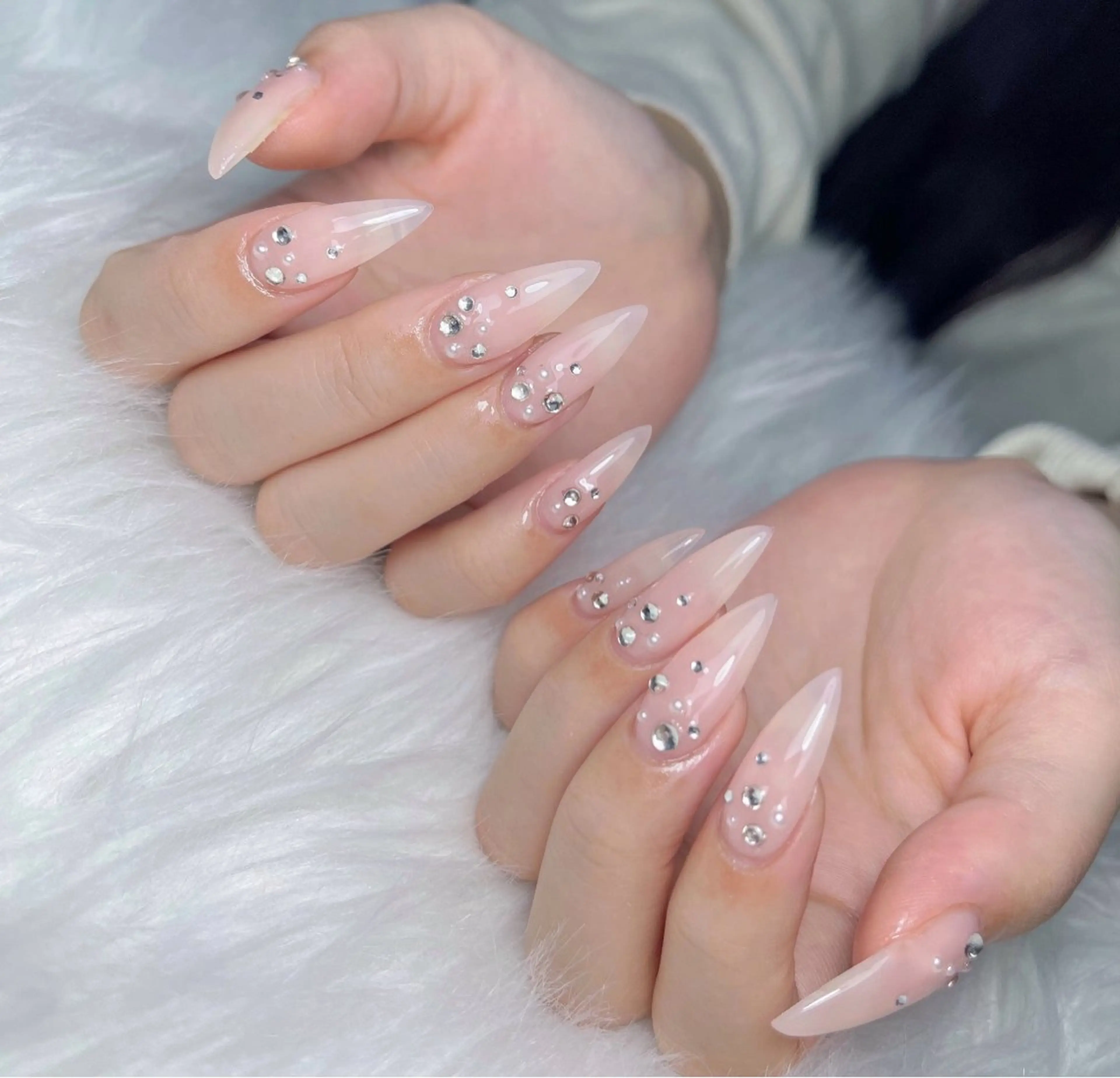 ネイル 長さ出し フレンチネイル 韓国ネイル レース マグネットネイル 高橋 ユキのネイルデザイン