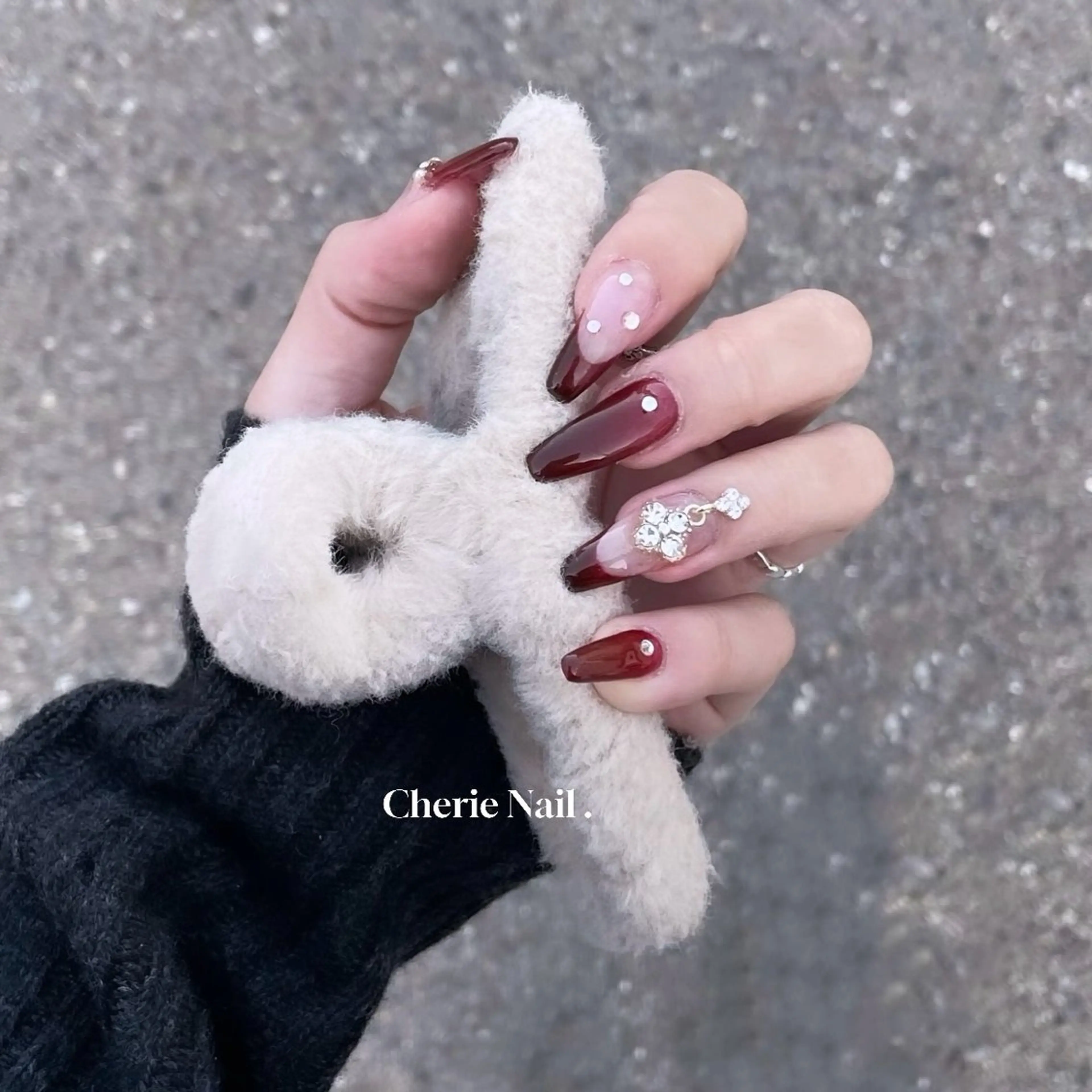 ネイル ボルドー Cherie Nailのネイルデザイン