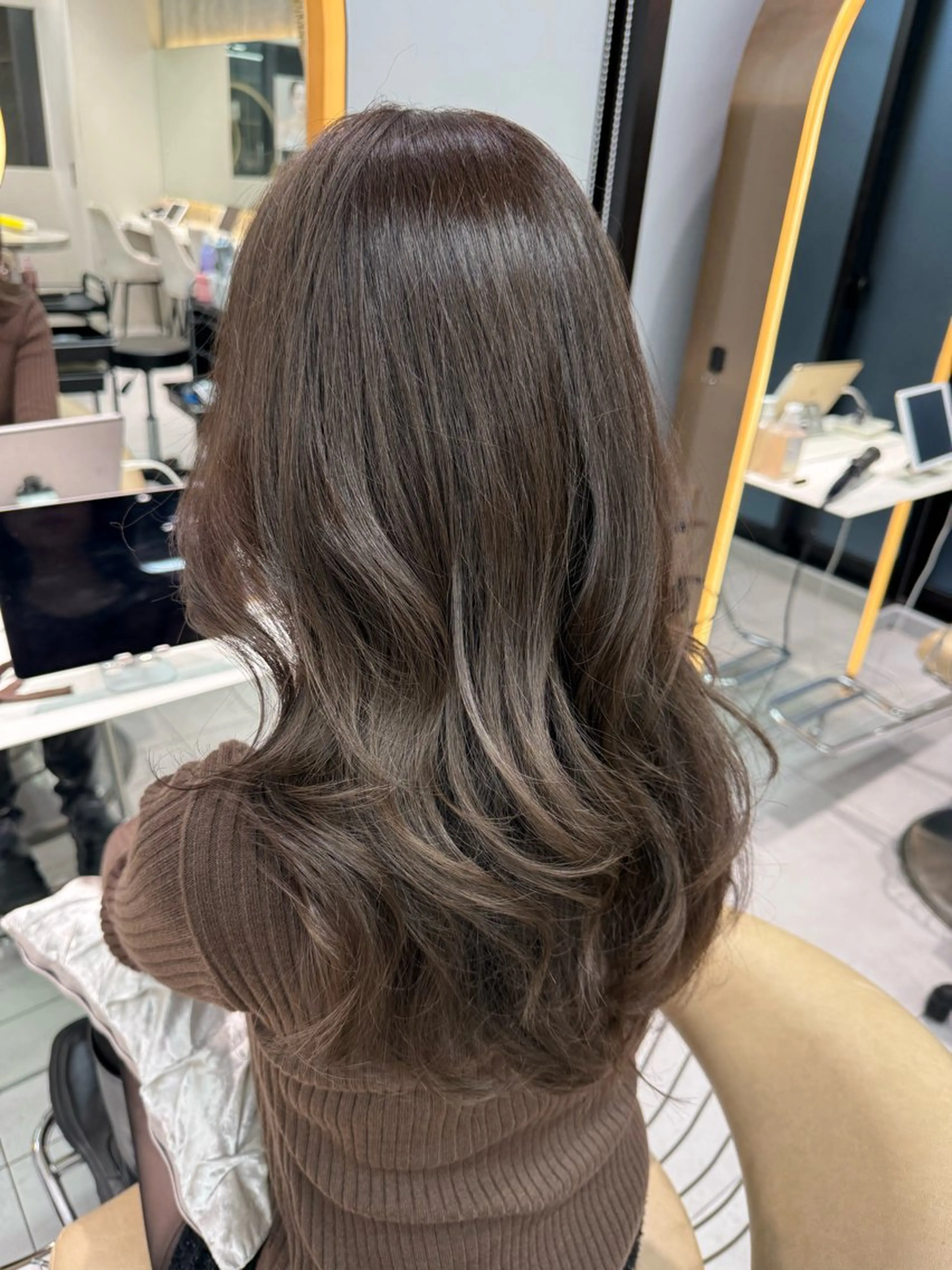 カラー ヘアカラー トリートメント Lond mare所属・あ い か 🎀 レイヤーカットのヘアスタイル