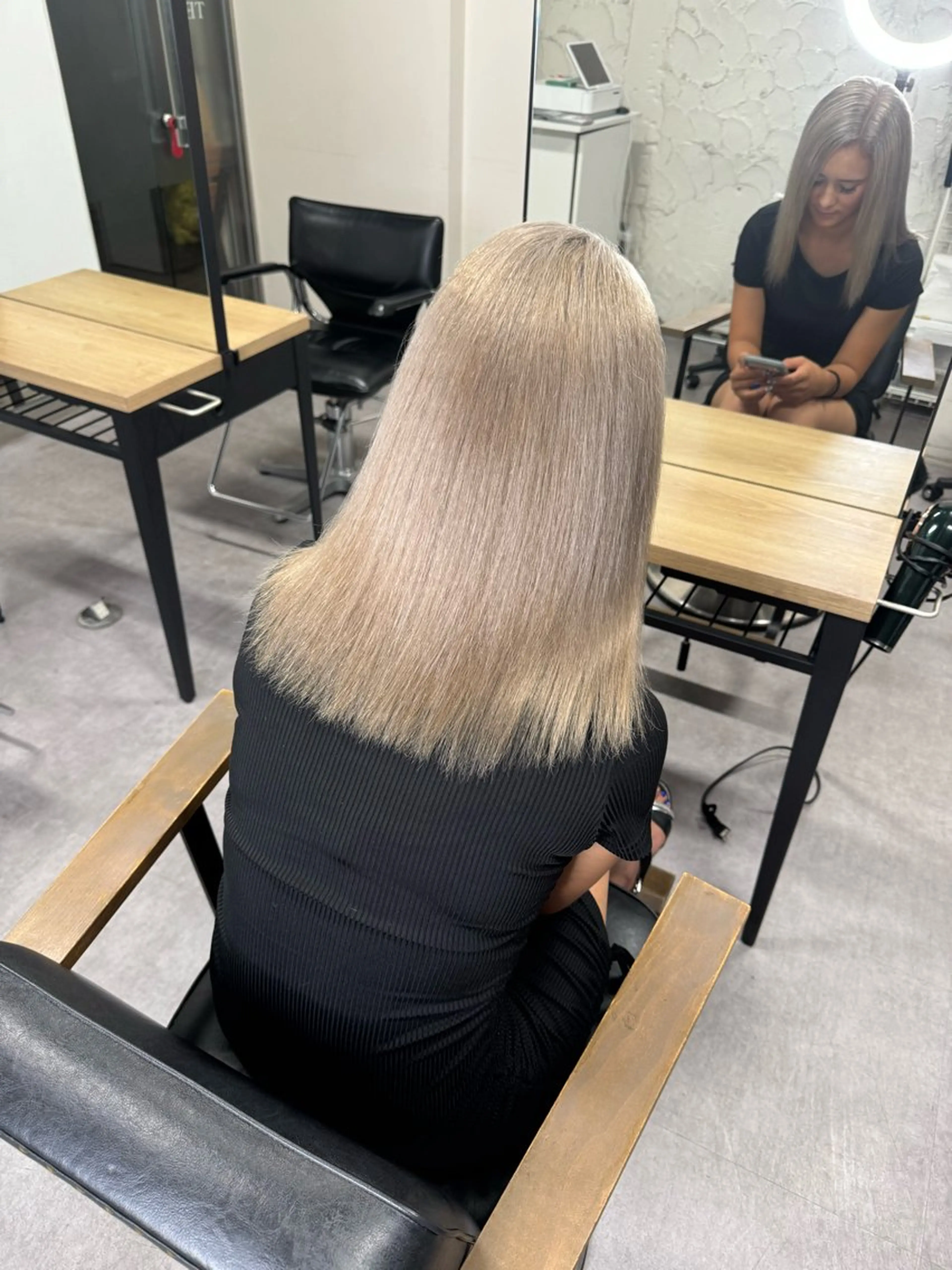 カラー グレージュ ヘアカラー トリートメント SWAY所属・SWAY_KAI_ 長谷川魁のヘアスタイル