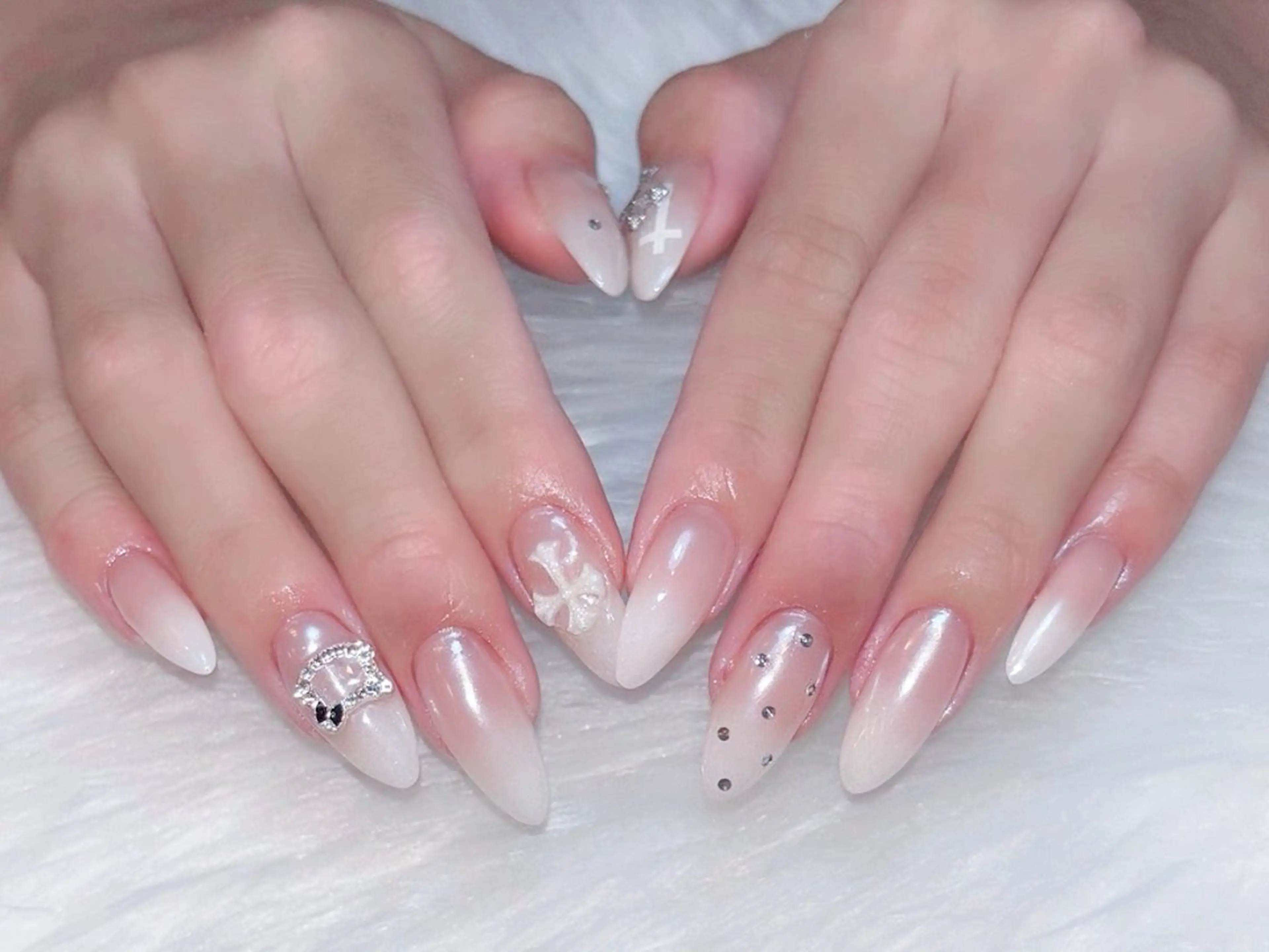 ネイル ネイルサロン Easenのネイルデザイン