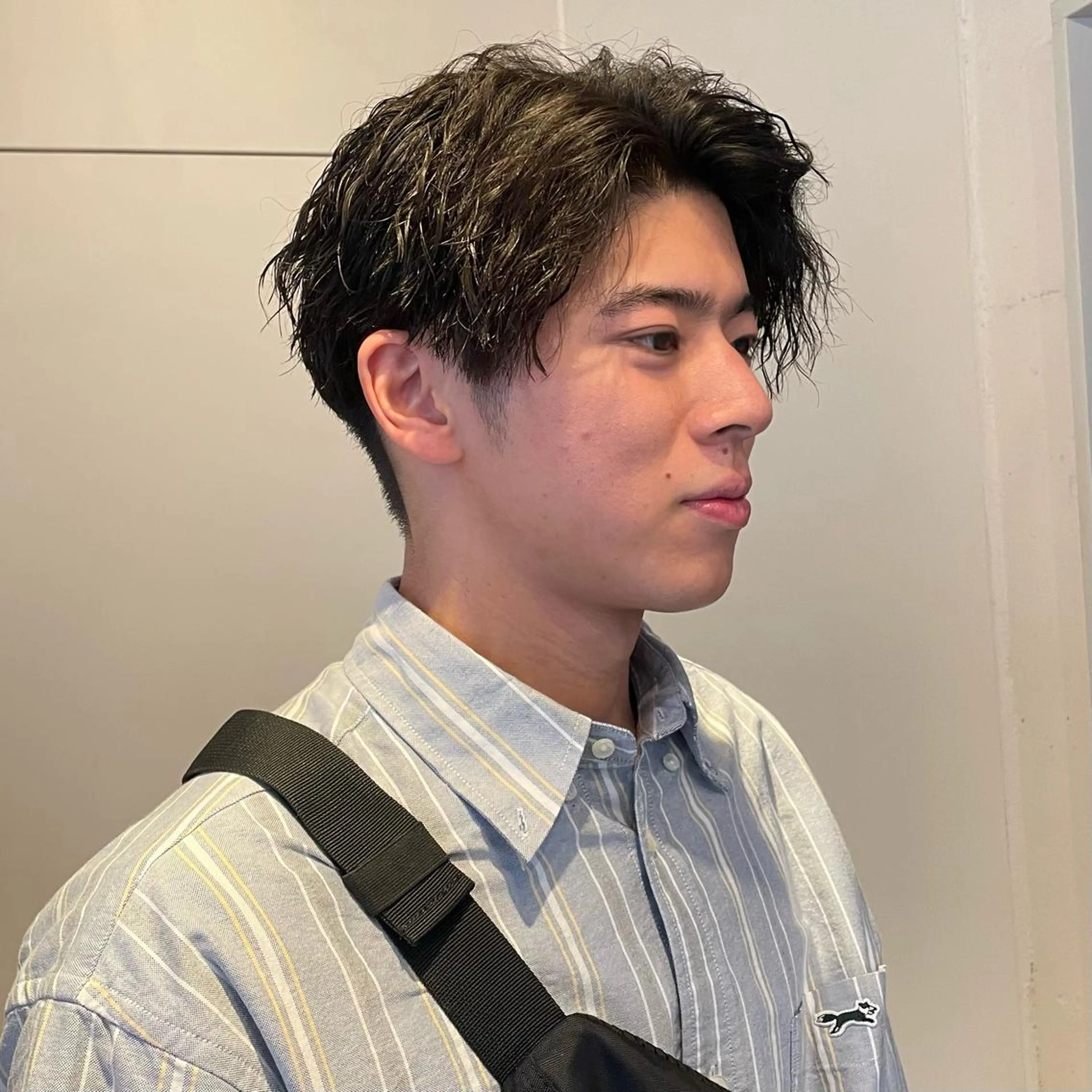 パーマ メンズ RIN／韓国ヘア レイヤーカットのヘアスタイル