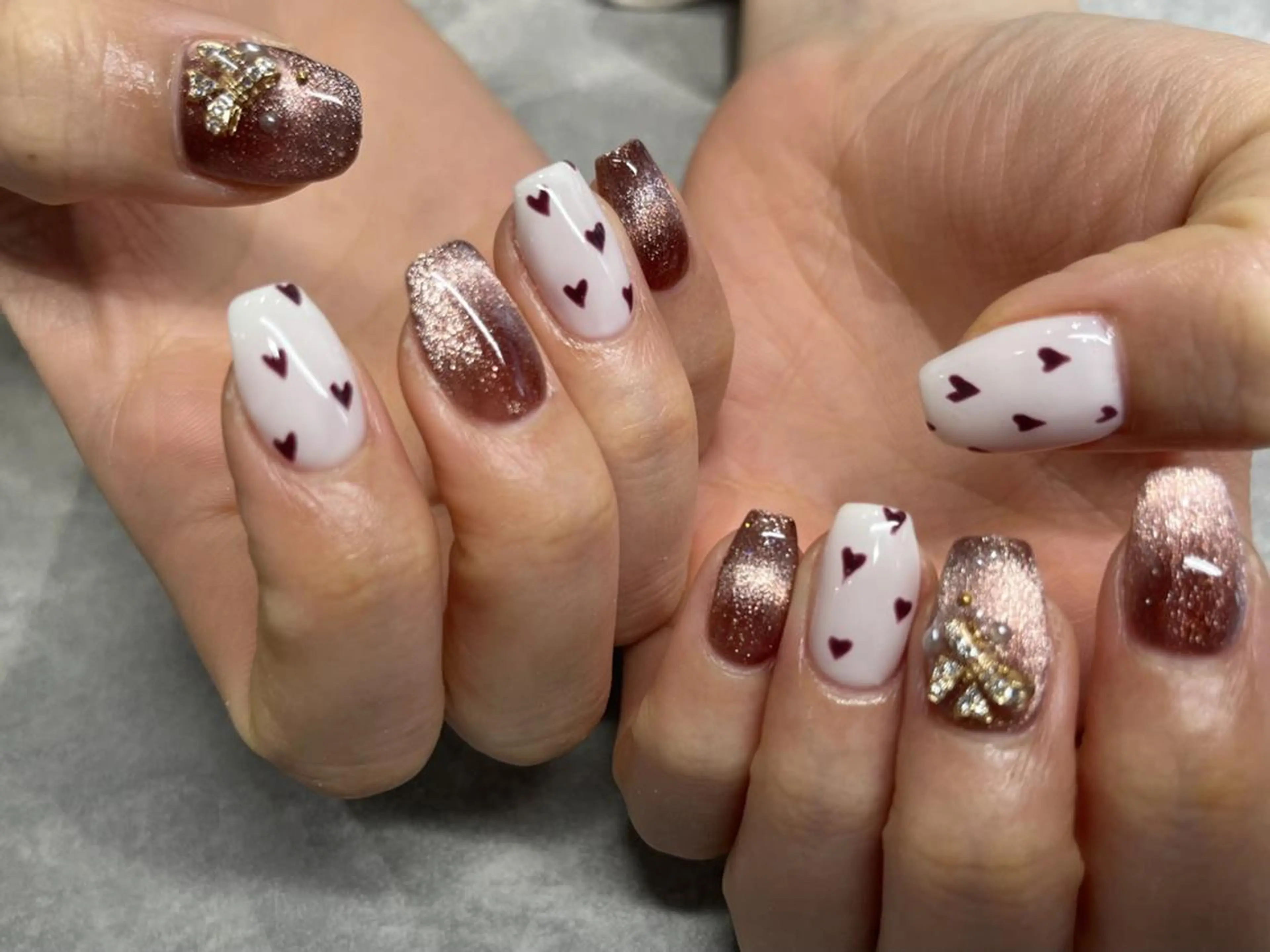 ネイル アートネイル ハート 持ち込み ワンホンネイル ハンドネイル peTiT chikaneのマツエク・マツパデザイン