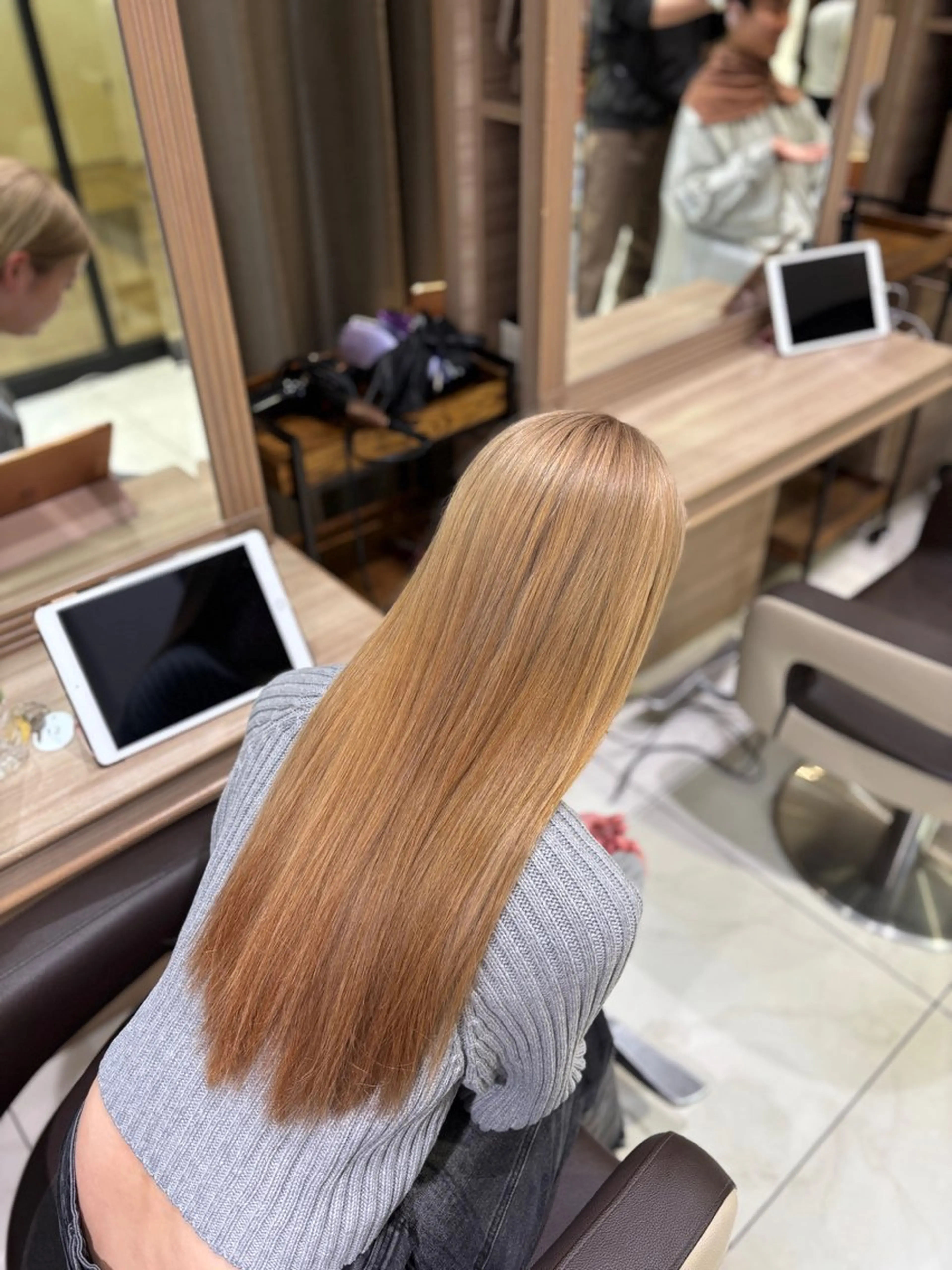 ロング カラー ベージュカラー ヘアカラー miyu.カラー モデル様募集中🎀♡のヘアスタイル