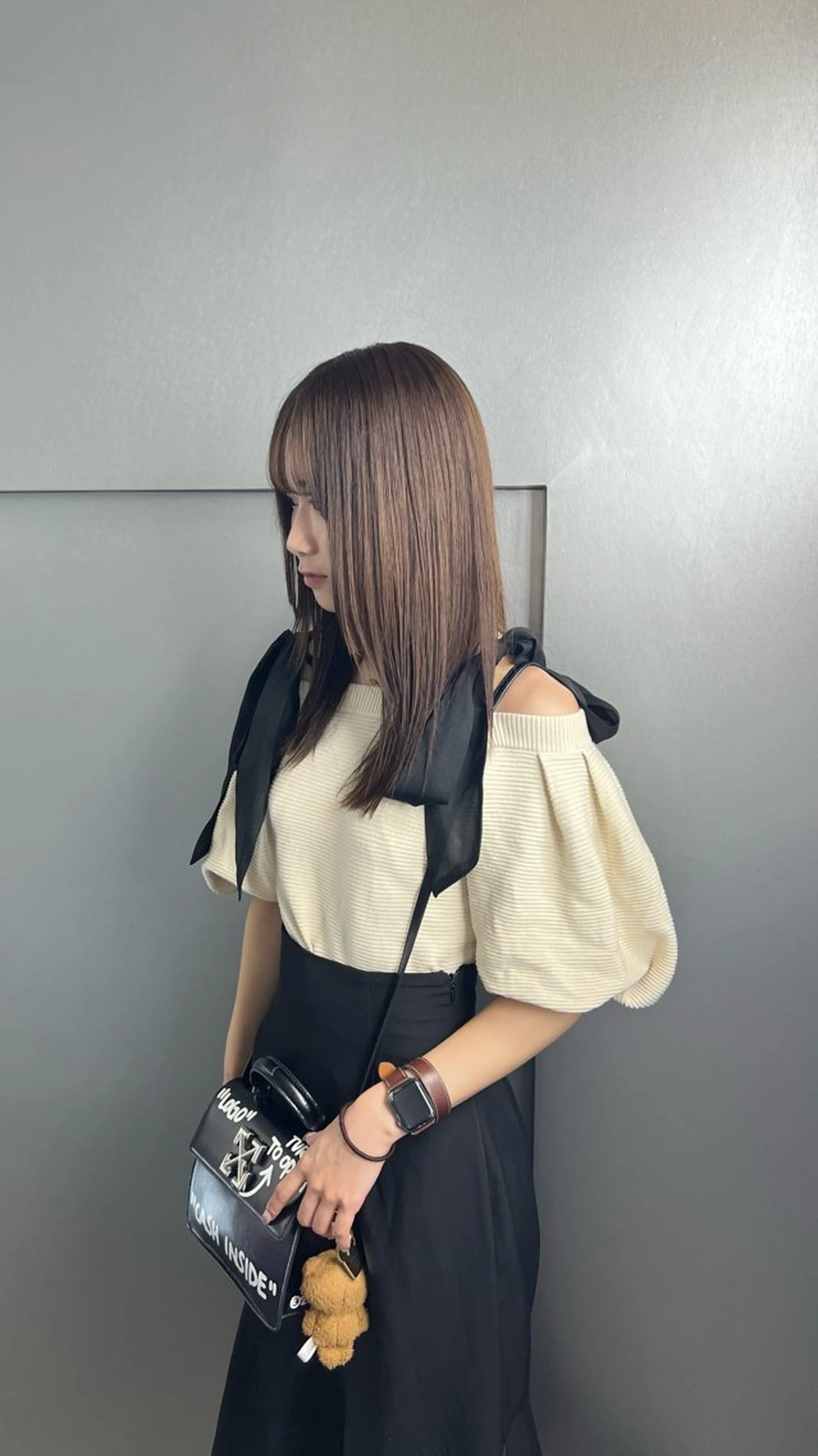 セミロング 髪質改善 韓国風艶カラー 🇰🇷🩶/REIのヘアスタイル