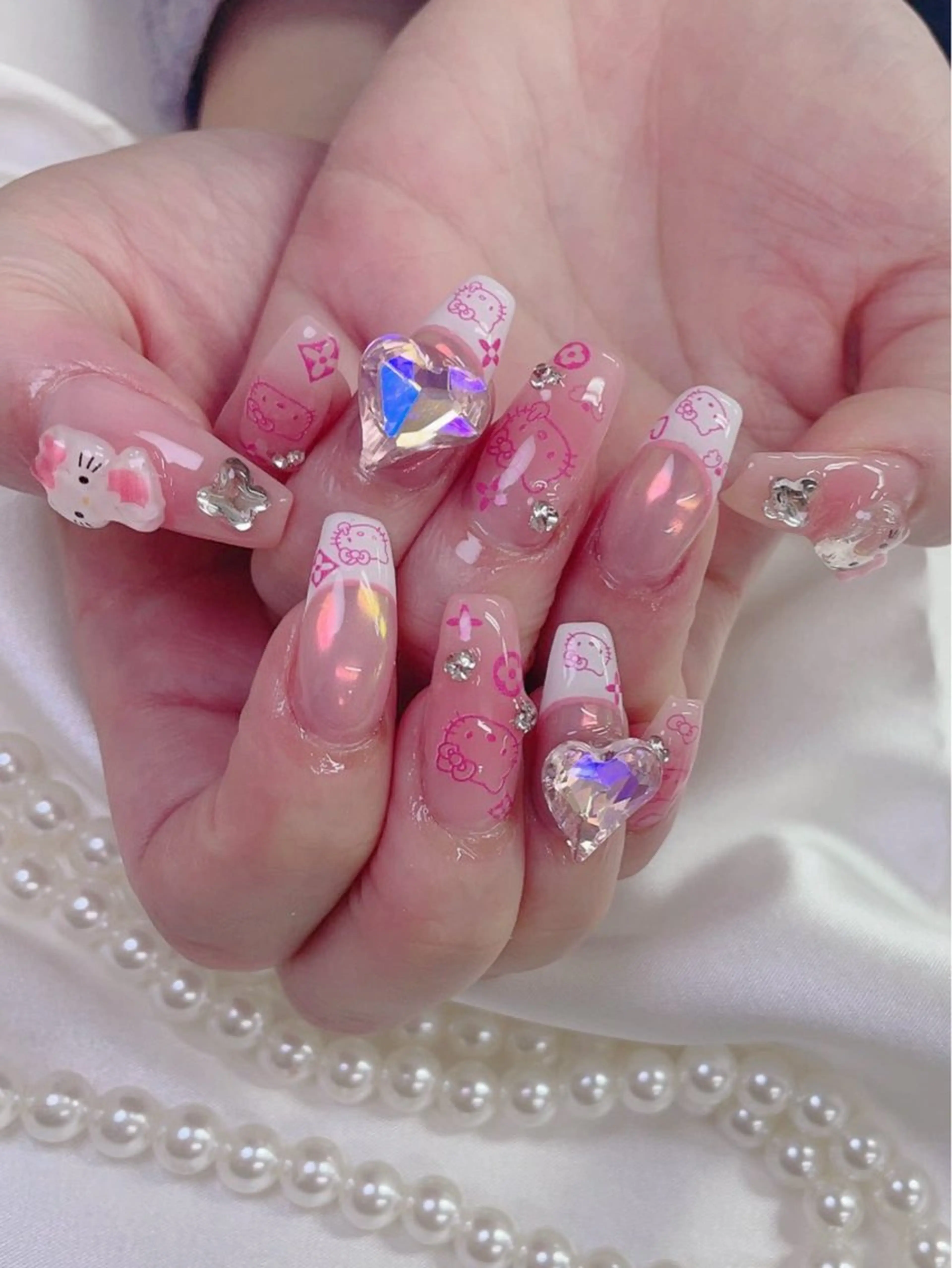 ネイル 持ち込み ハンドネイル lucky nail 歌舞伎町のネイルデザイン