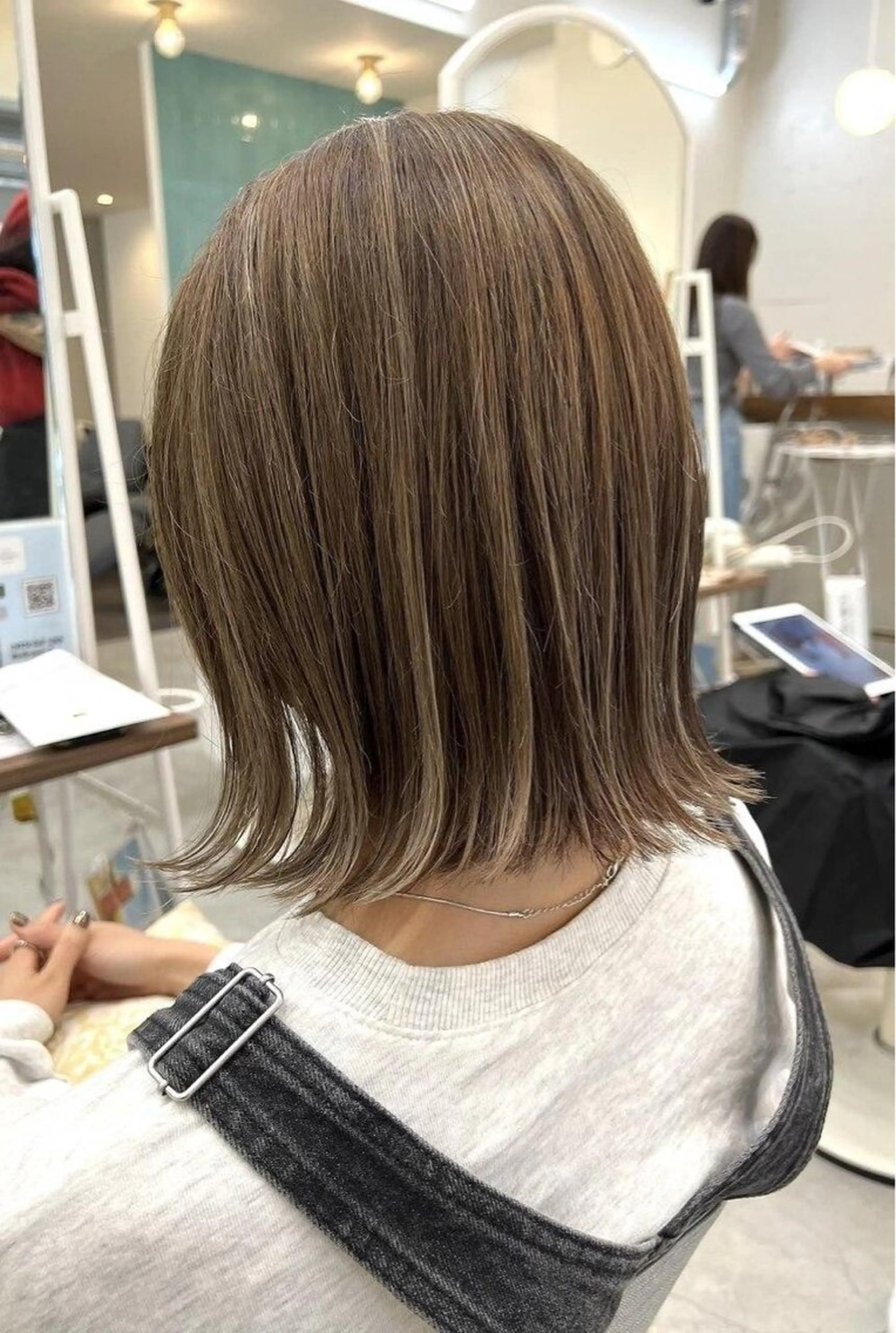 ミディアム カラー 透明感カラー オリーブカラー ヘアカラー ROMMY.所属・ナギサ/本厚木/ ボブ/ミディアム🤍のヘアスタイル