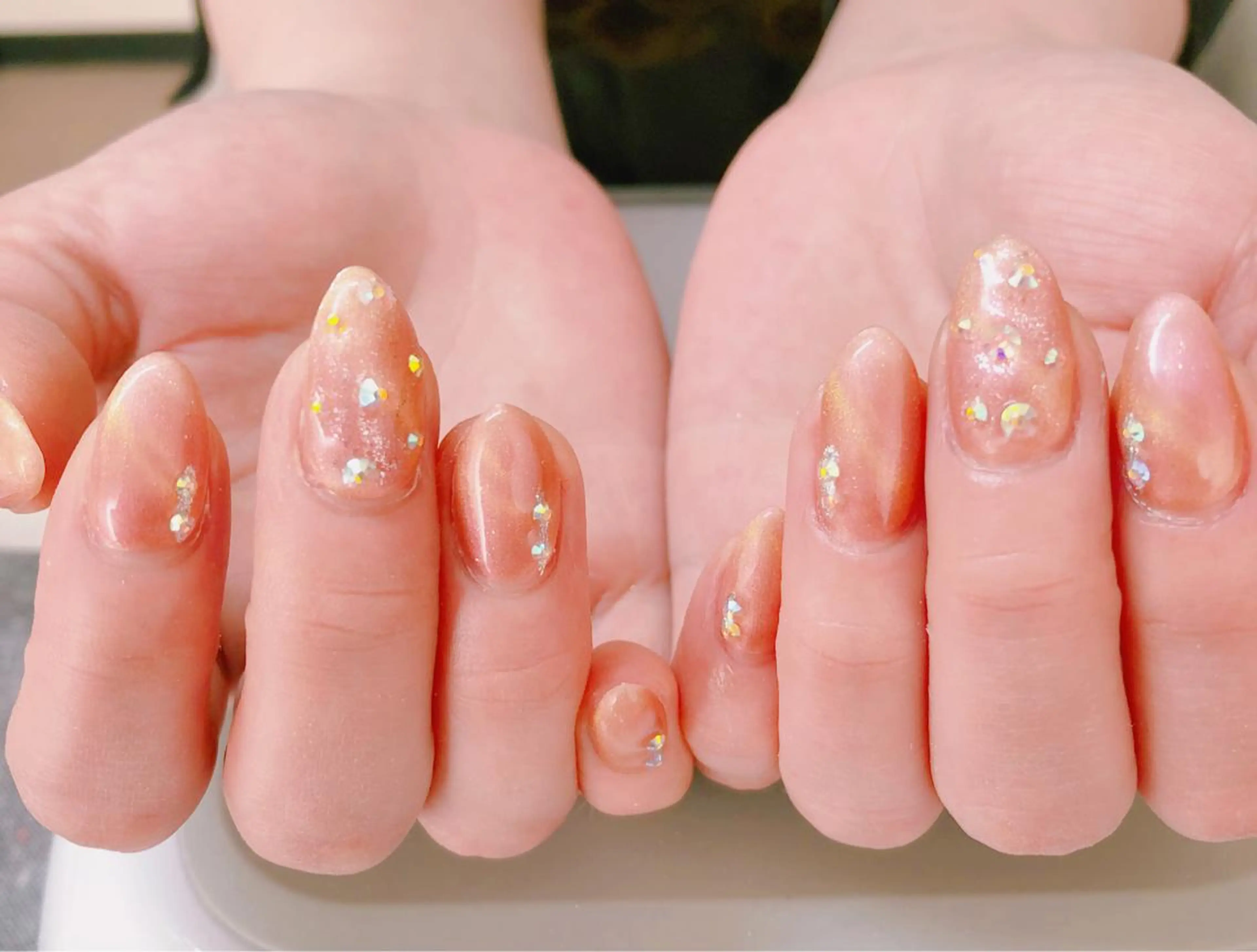 ネイル ハンドネイル マジックミラー所属・マジック ミラーのネイルデザイン