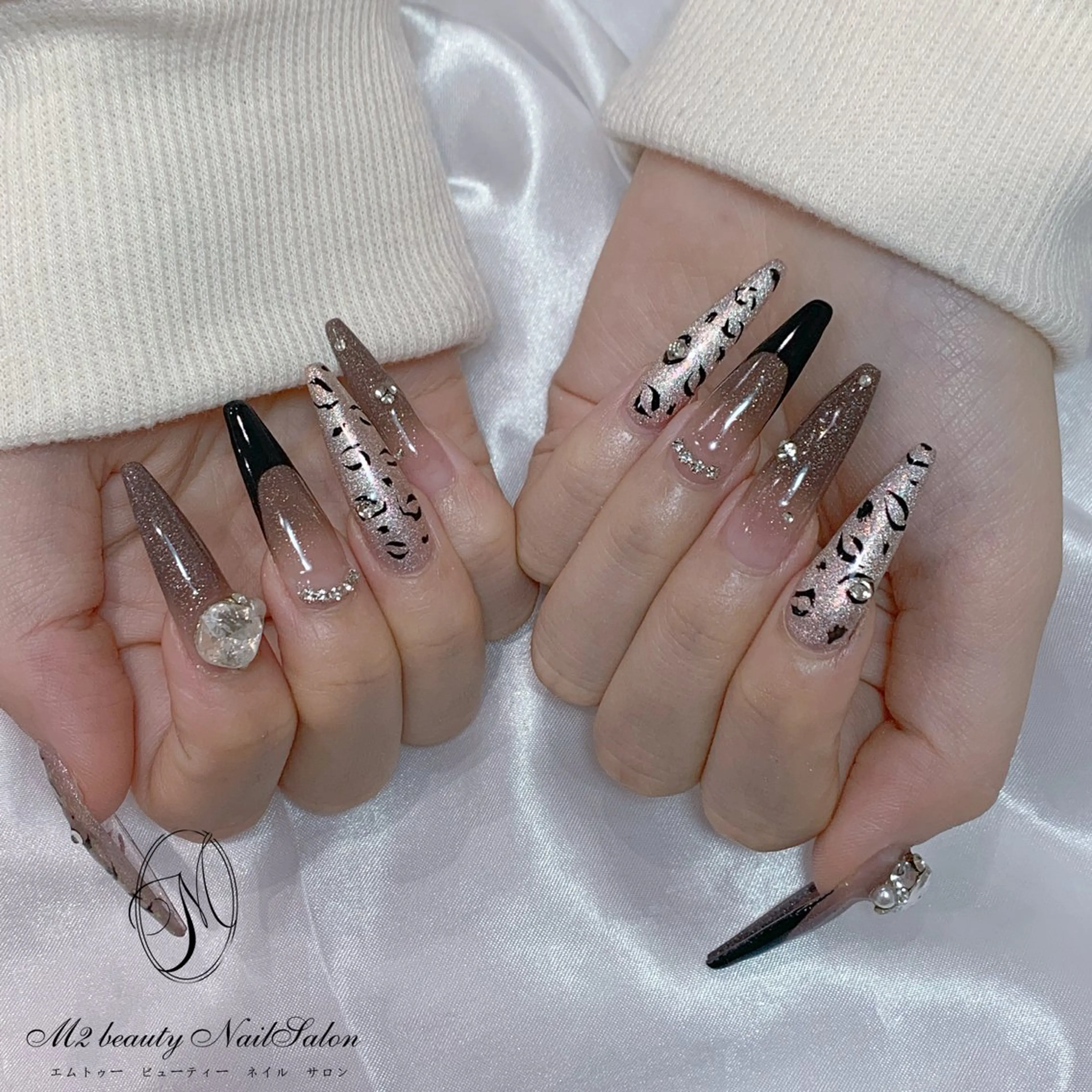 ネイル アートネイル フラッシュネイル フレンチネイル ガラスフレンチ グラデーション ハンドネイル M2 BEAUTY リュウのネイルデザイン