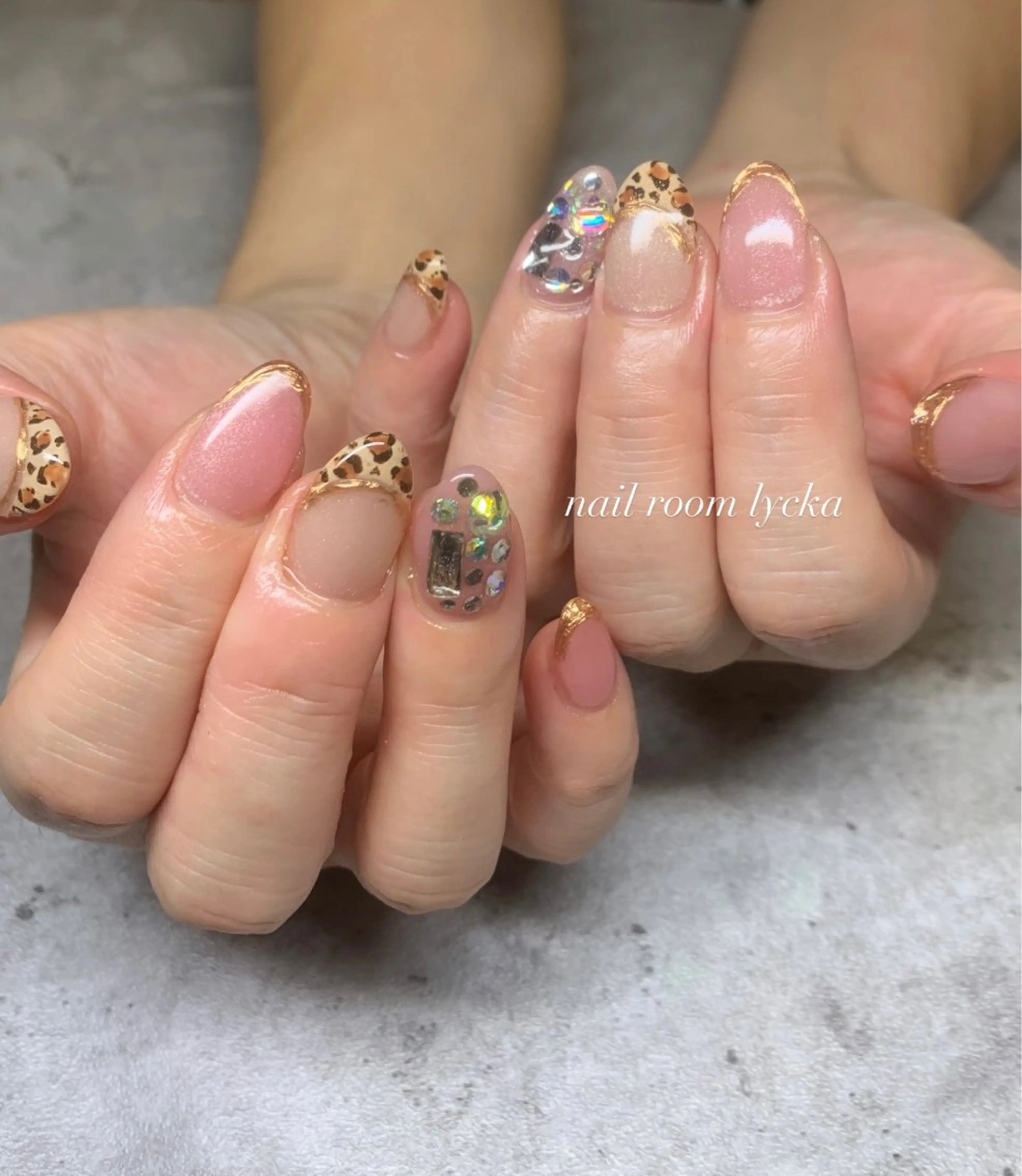 ネイル ﾈｲﾙﾙｰﾑﾘｯｶ 𝐦𝐚𝐲𝐮のネイルデザイン