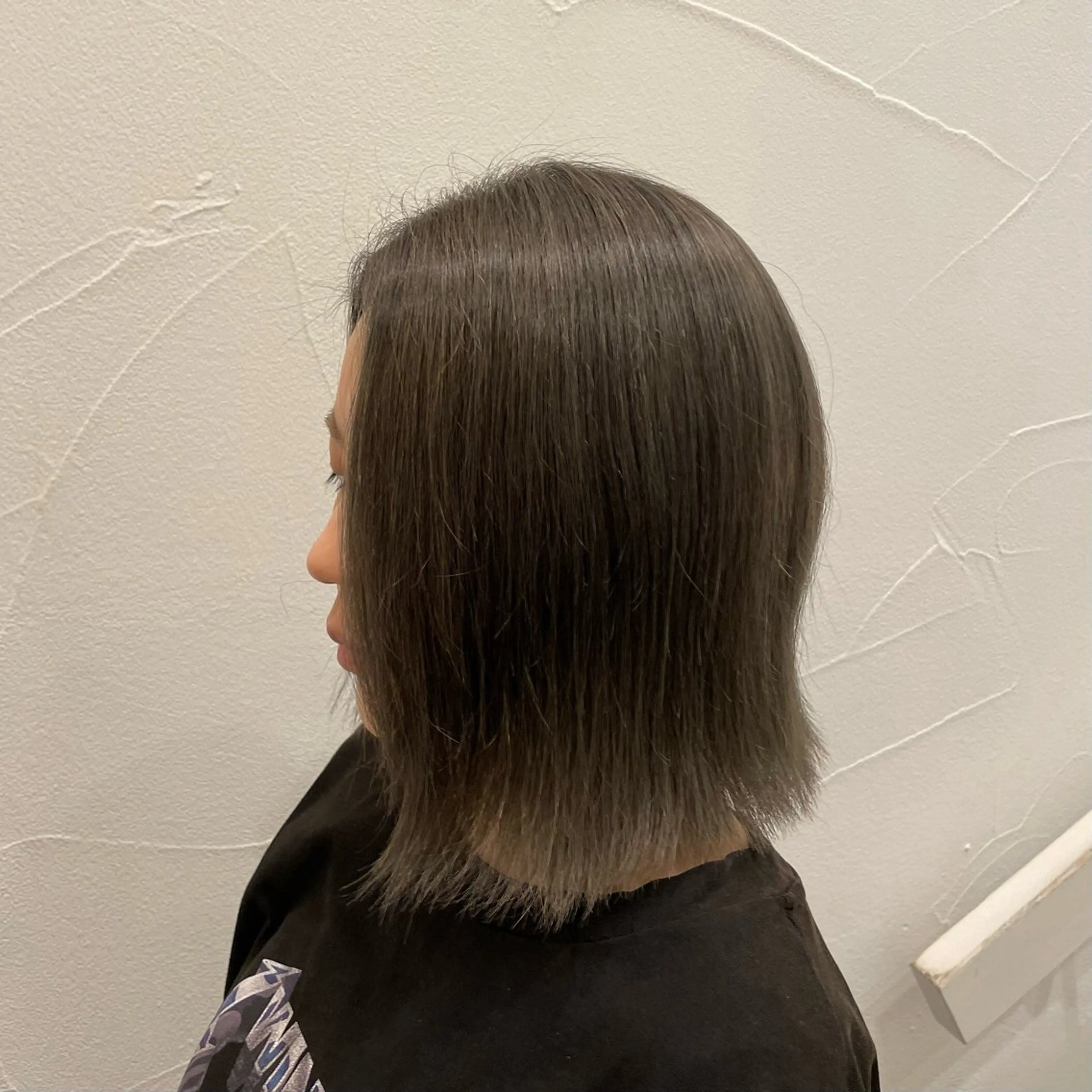 ミディアム カラー ✩𝐴𝑠ℎ 中目黒 浦野 遥✩*。のヘアスタイル