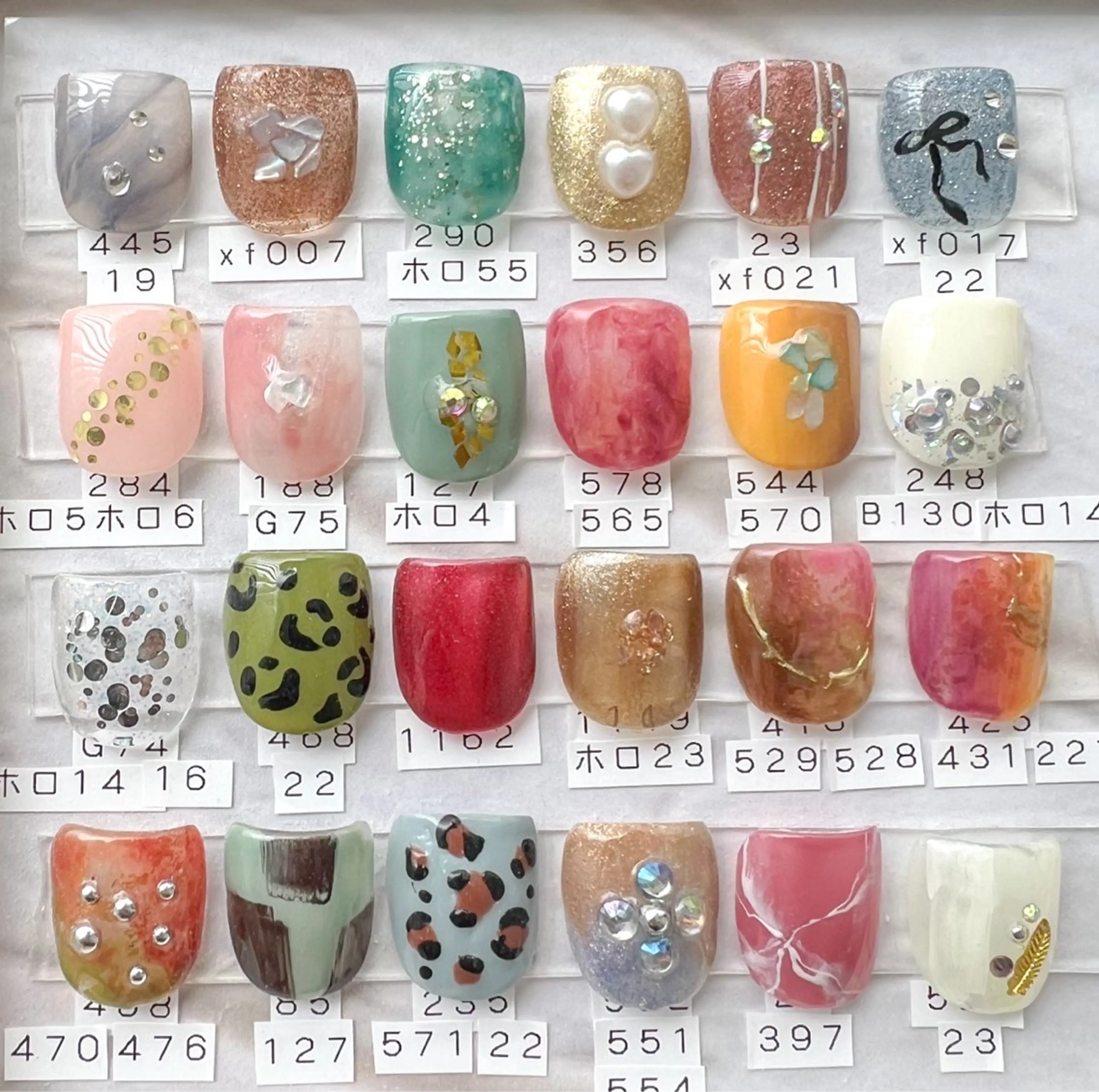 ミニモ練習モデル🦶🏻🦶🏼✨️フット親指アートを🌟4000円🌟の写真