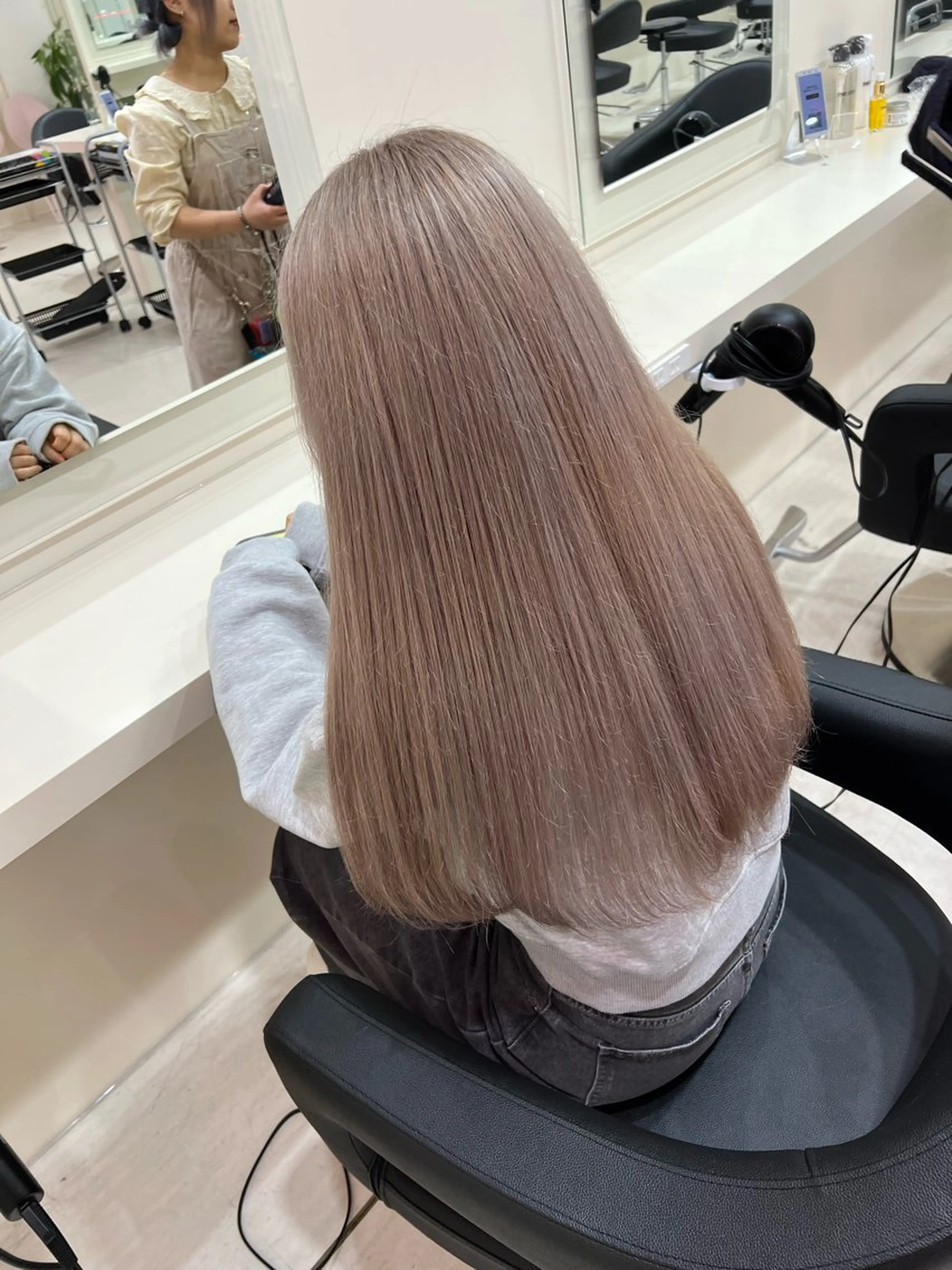 ロング カラー ヘアアレンジ 🎀 yuuka🎀のヘアスタイル