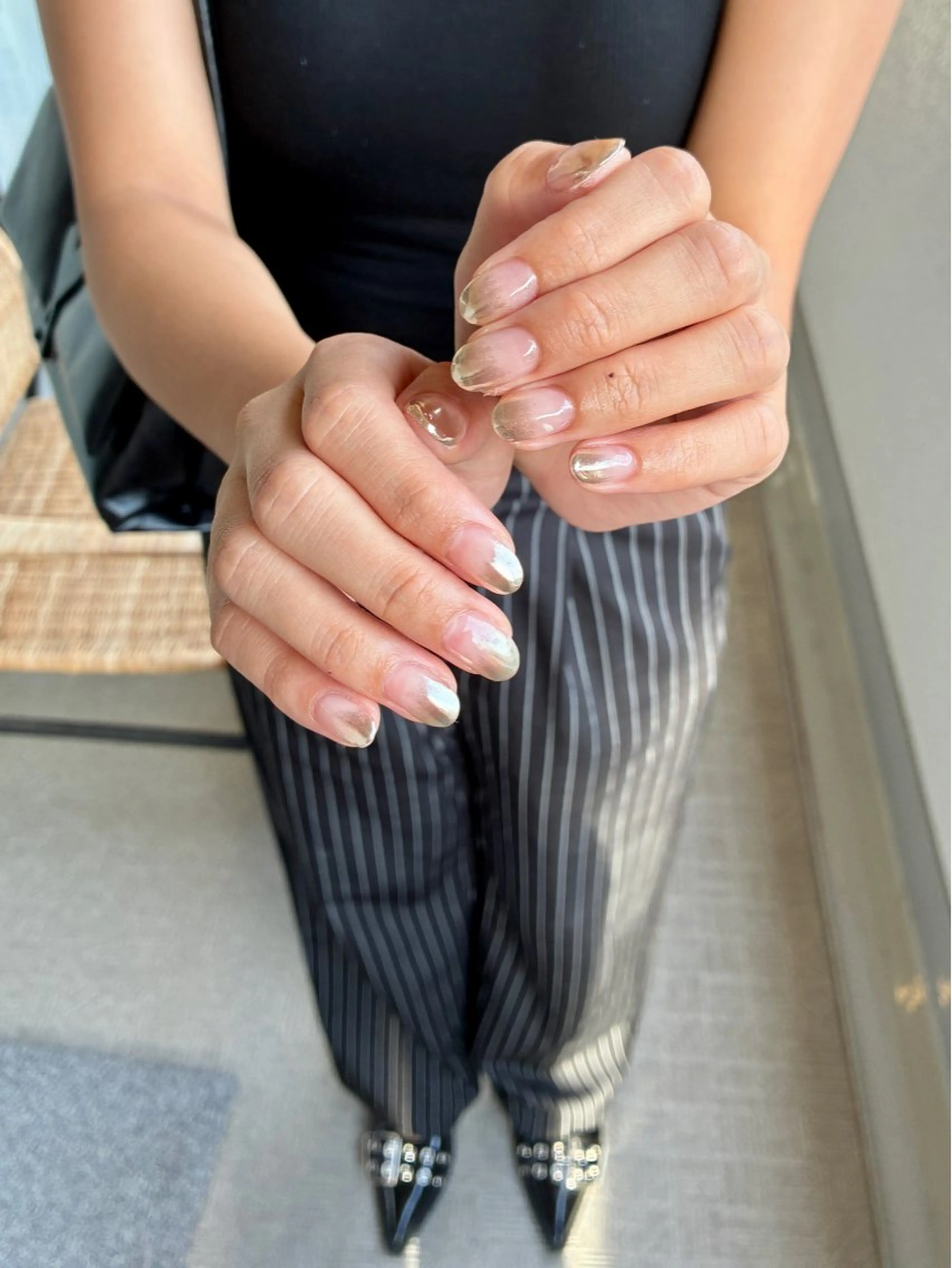 ネイル グラデーション ミラーネイル nue所属・nue【ムー】 ひなたのネイルデザイン