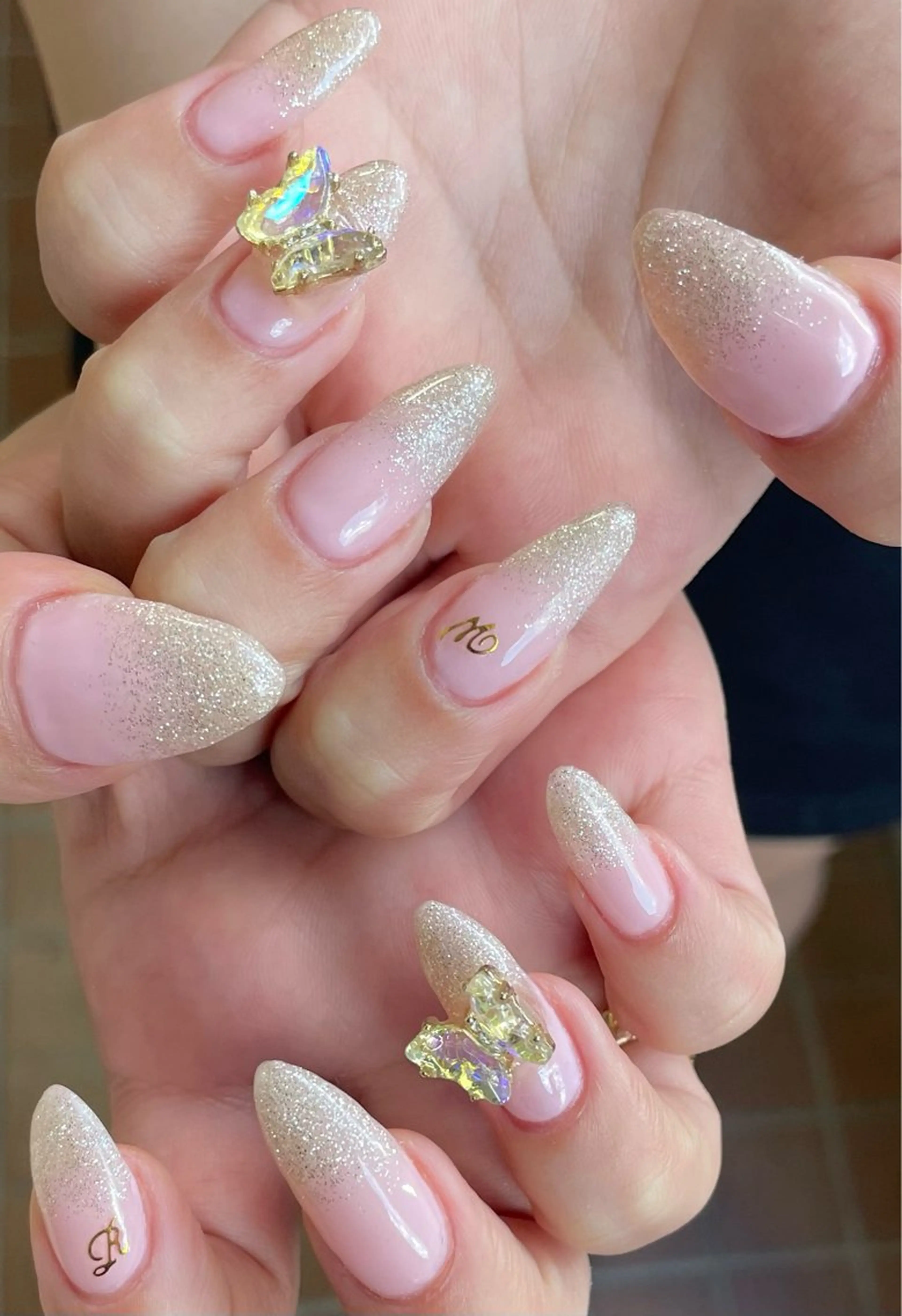 ネイル ハンドネイル 黒川 実祐のネイルデザイン