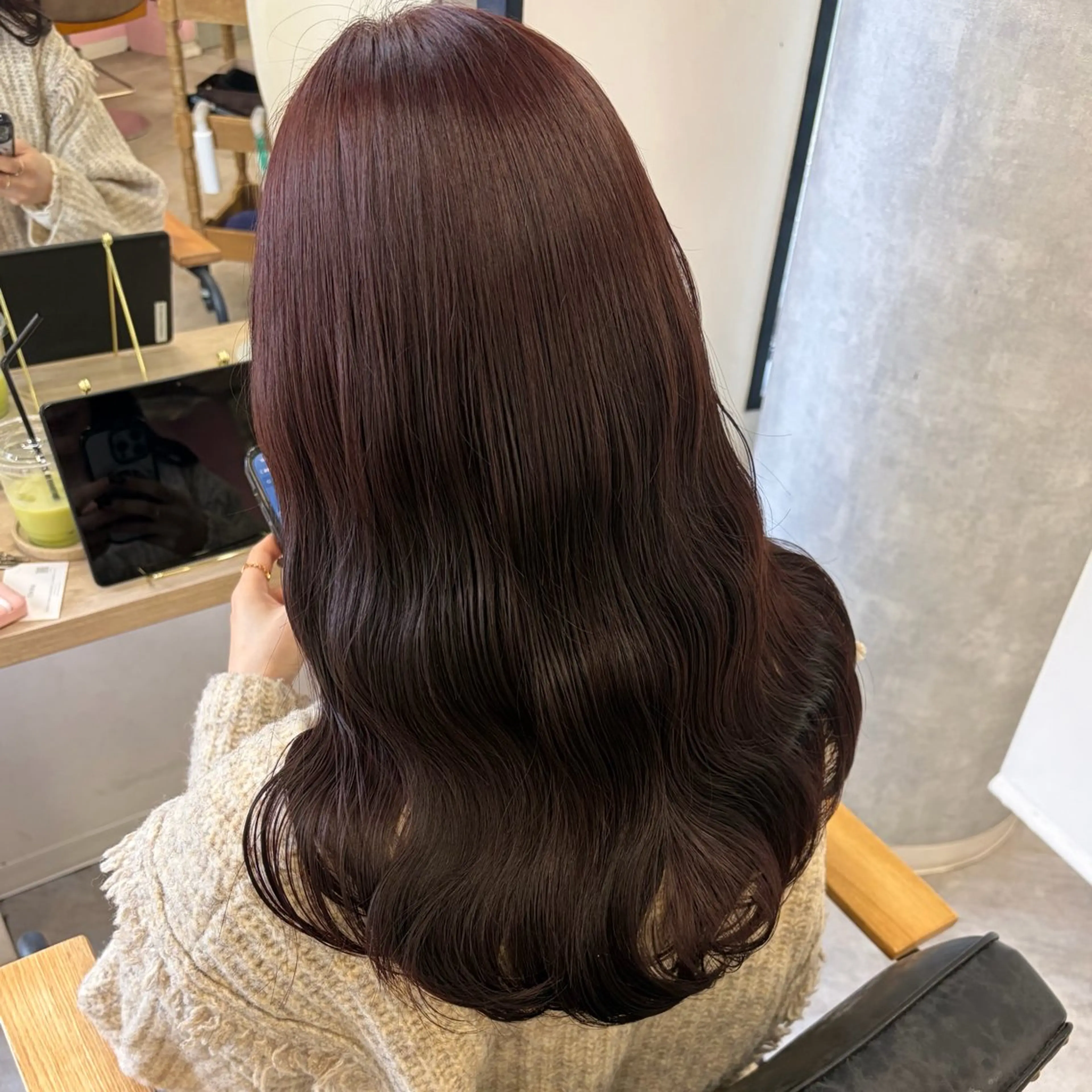 ロング カラー ヘアカラー トリートメント otoha✳︎ くすみカラーのヘアスタイル