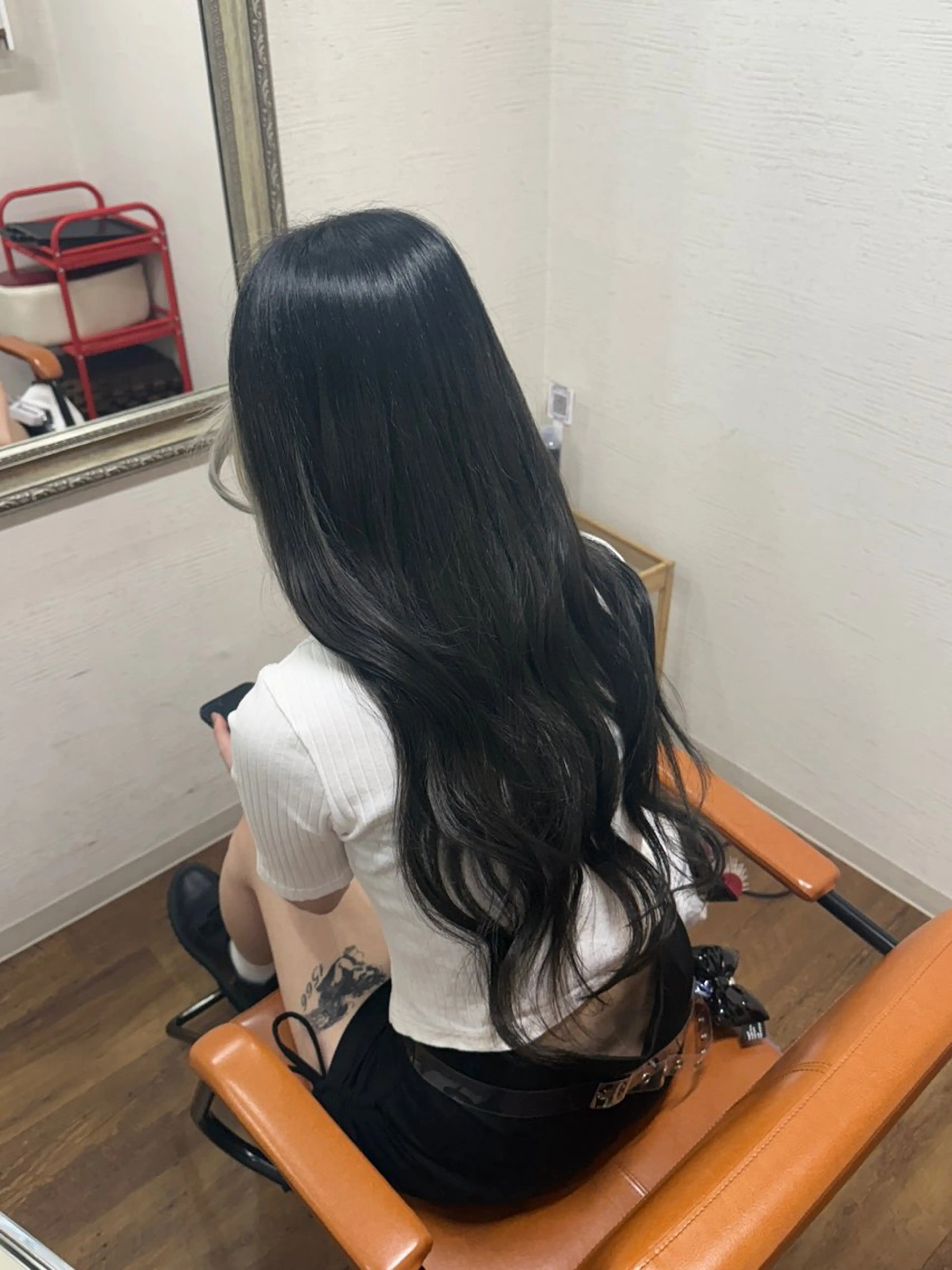 ロング カラー ヘアカラー ブリーチ・カットモデ ル🎀serenaのヘアスタイル