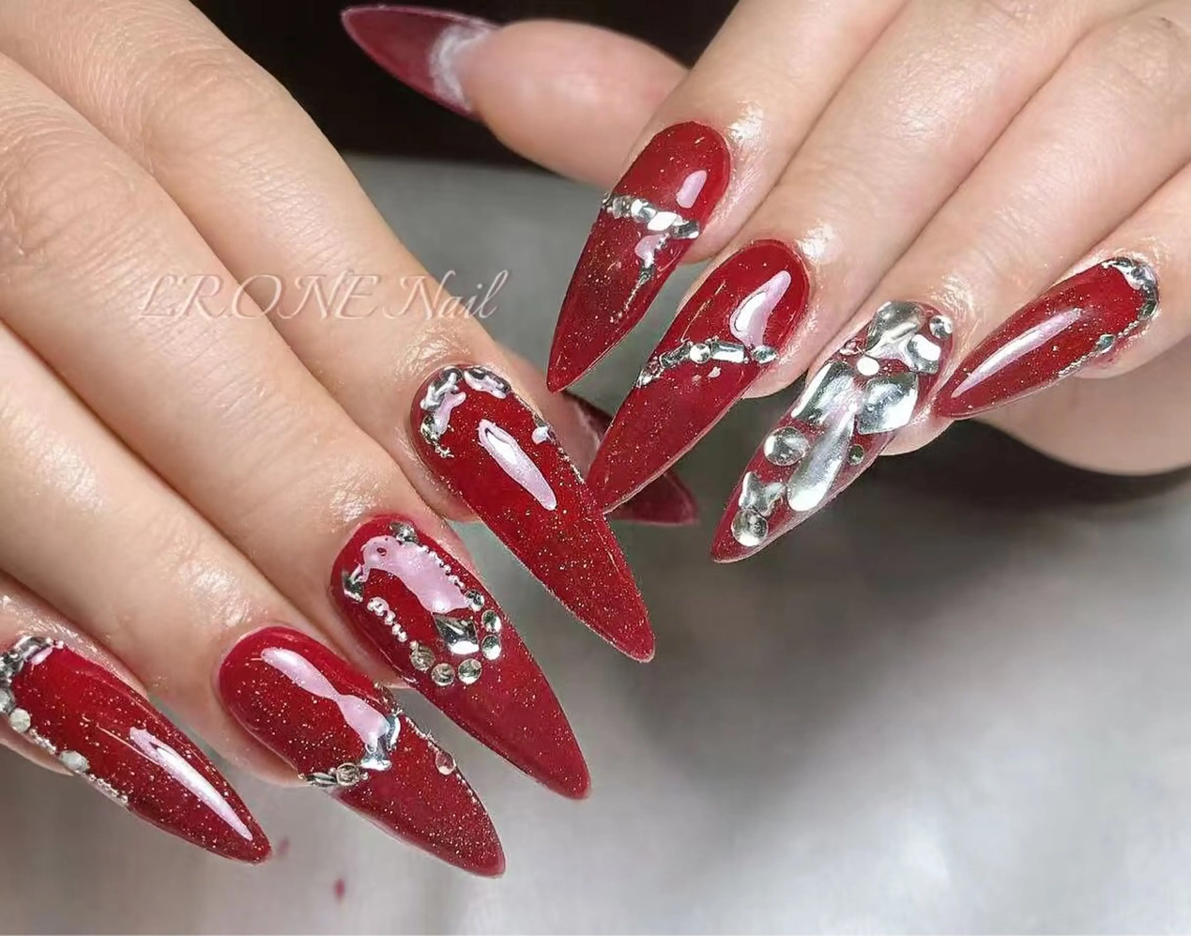 ネイル LR.ONE ヨウのネイルデザイン