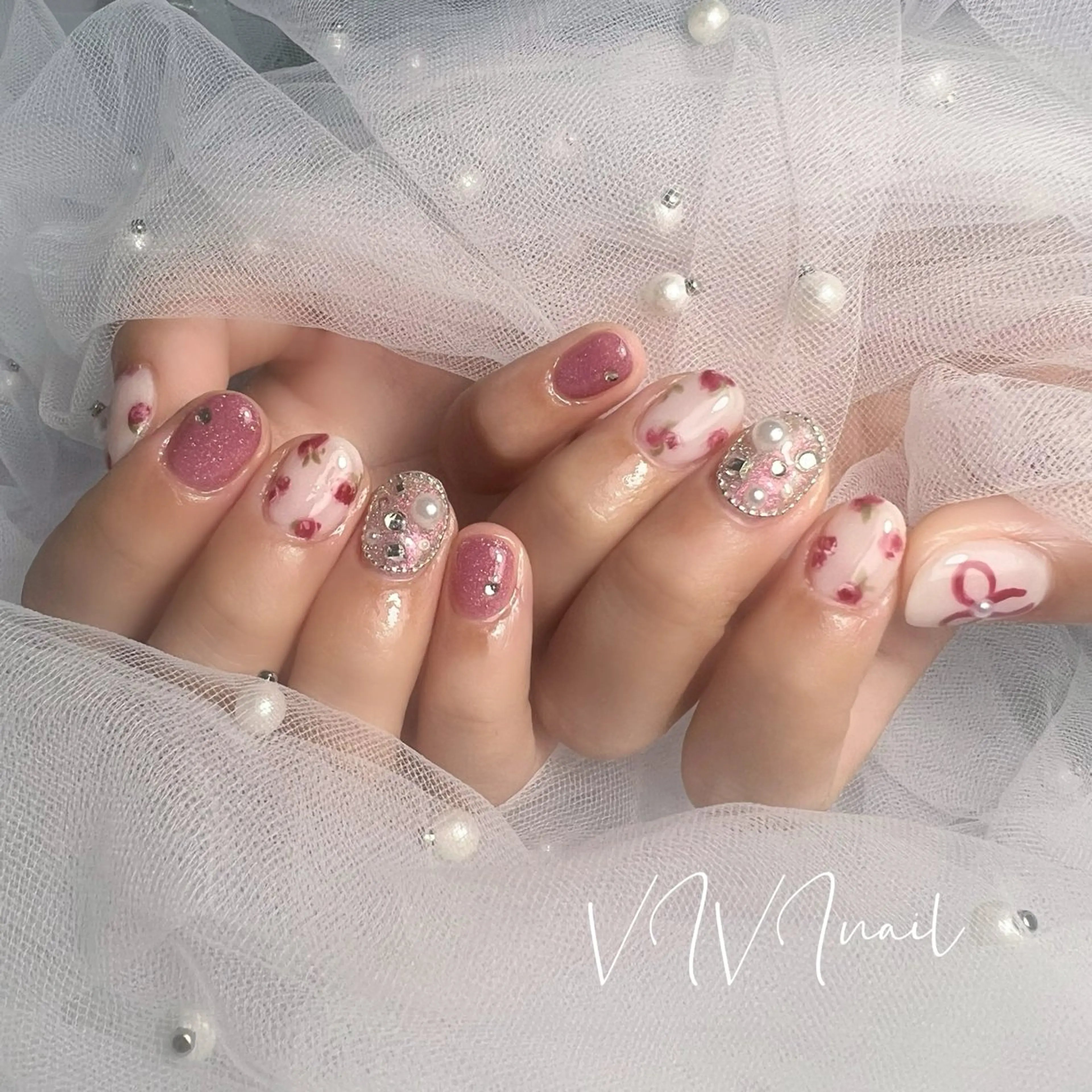 ネイル リボン ハンドネイル vivi nailのネイルデザイン