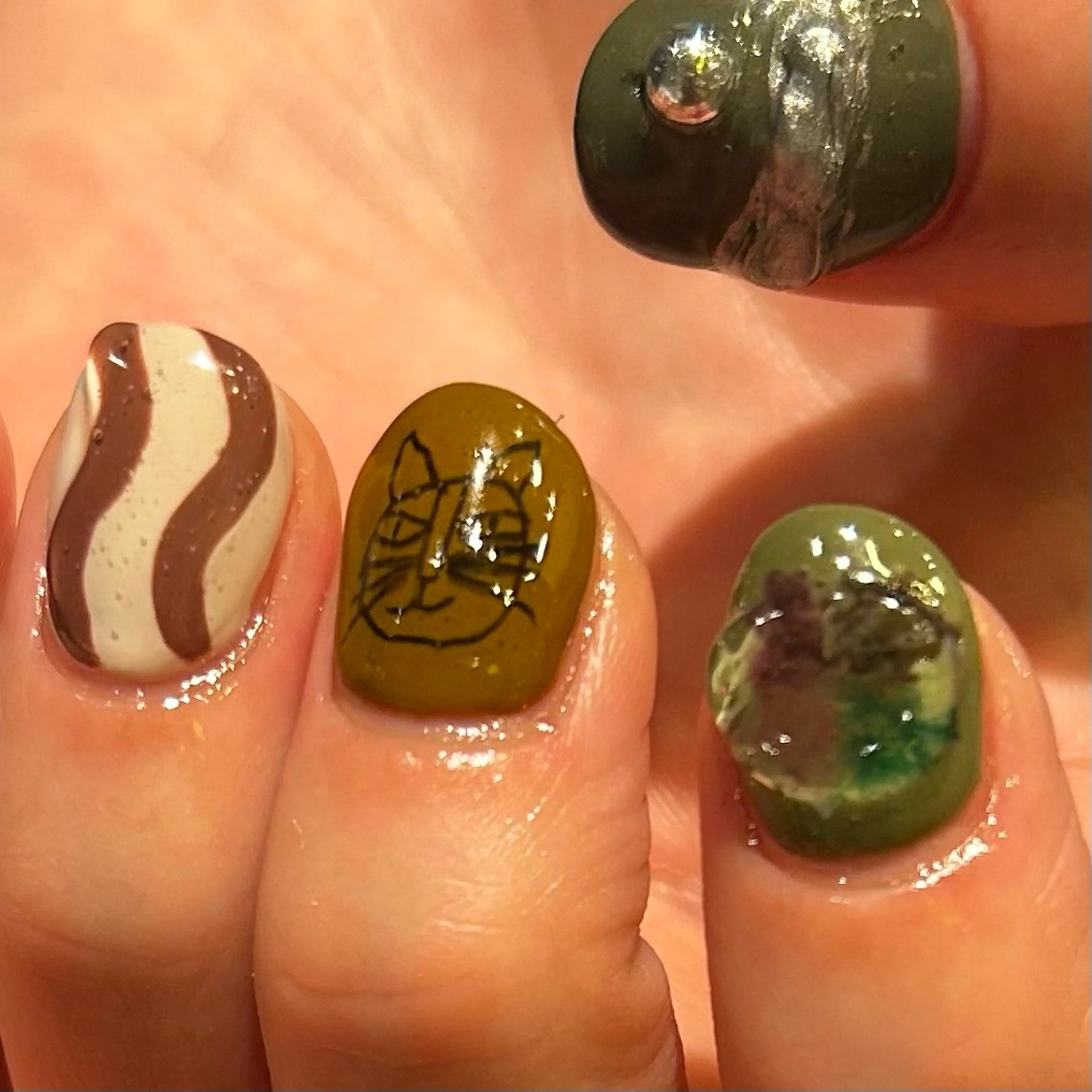 ネイル ハンドネイル ハンドケア 個性派ネイル シノのネイルデザイン