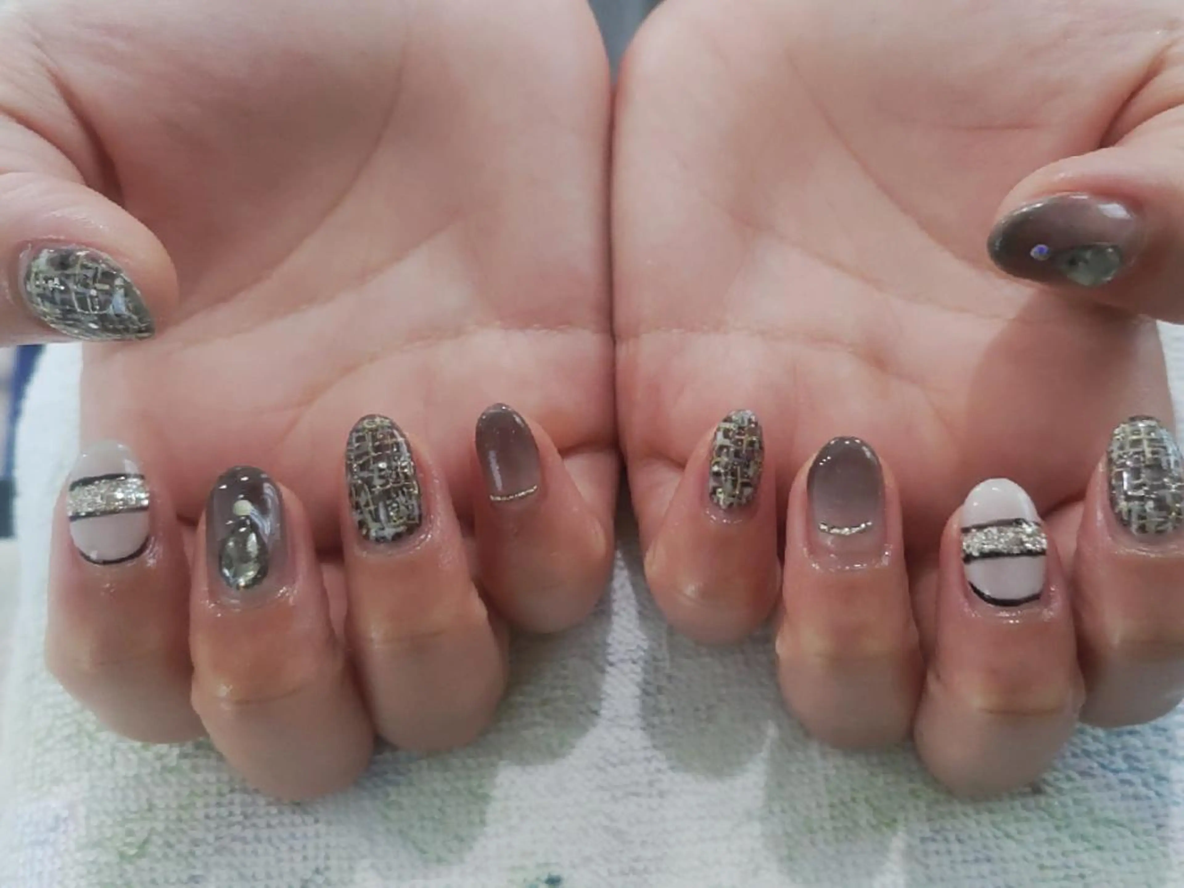 ネイル Nailsalon G.S.F Hisaのネイルデザイン