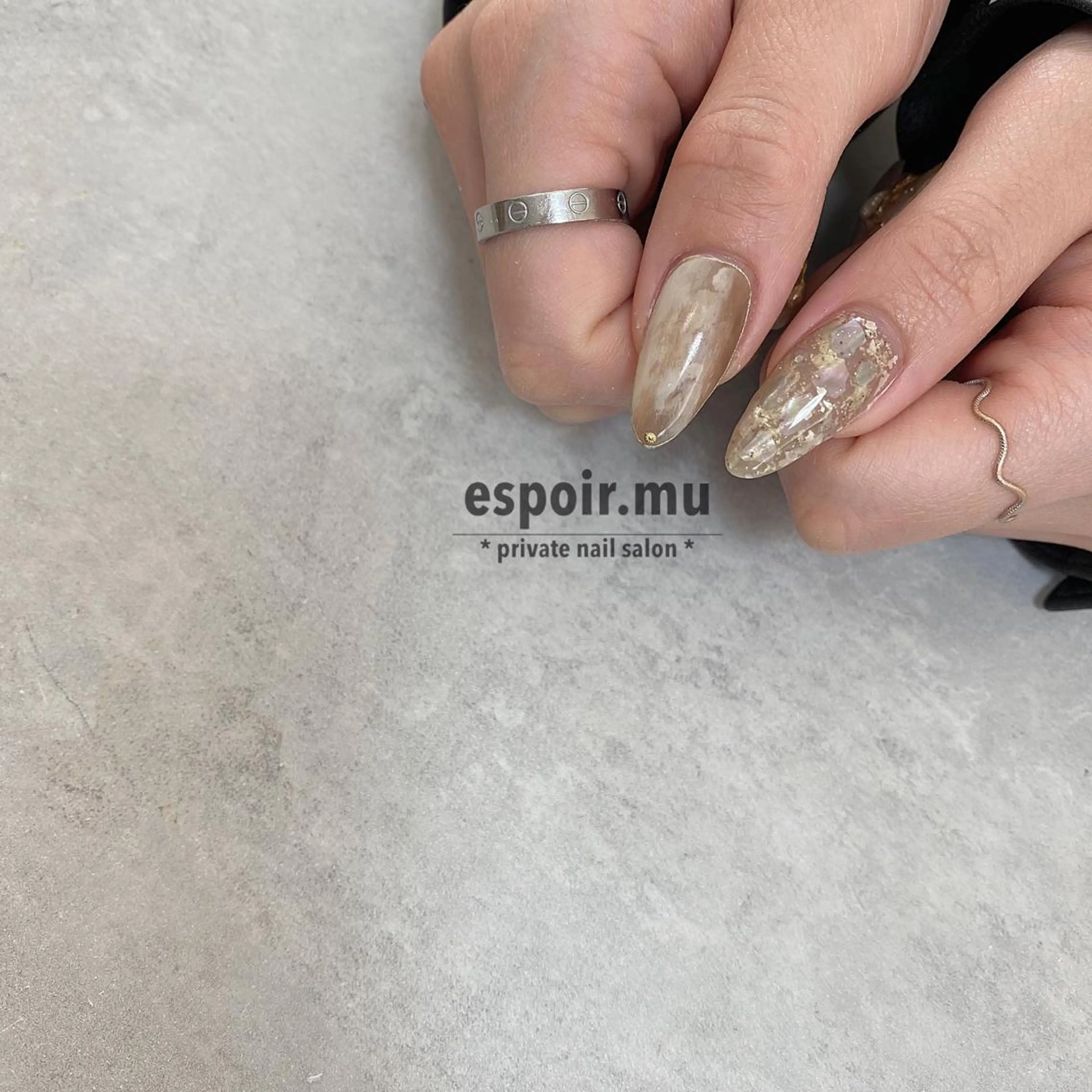 ロング ネイル espoir. muのネイルデザイン