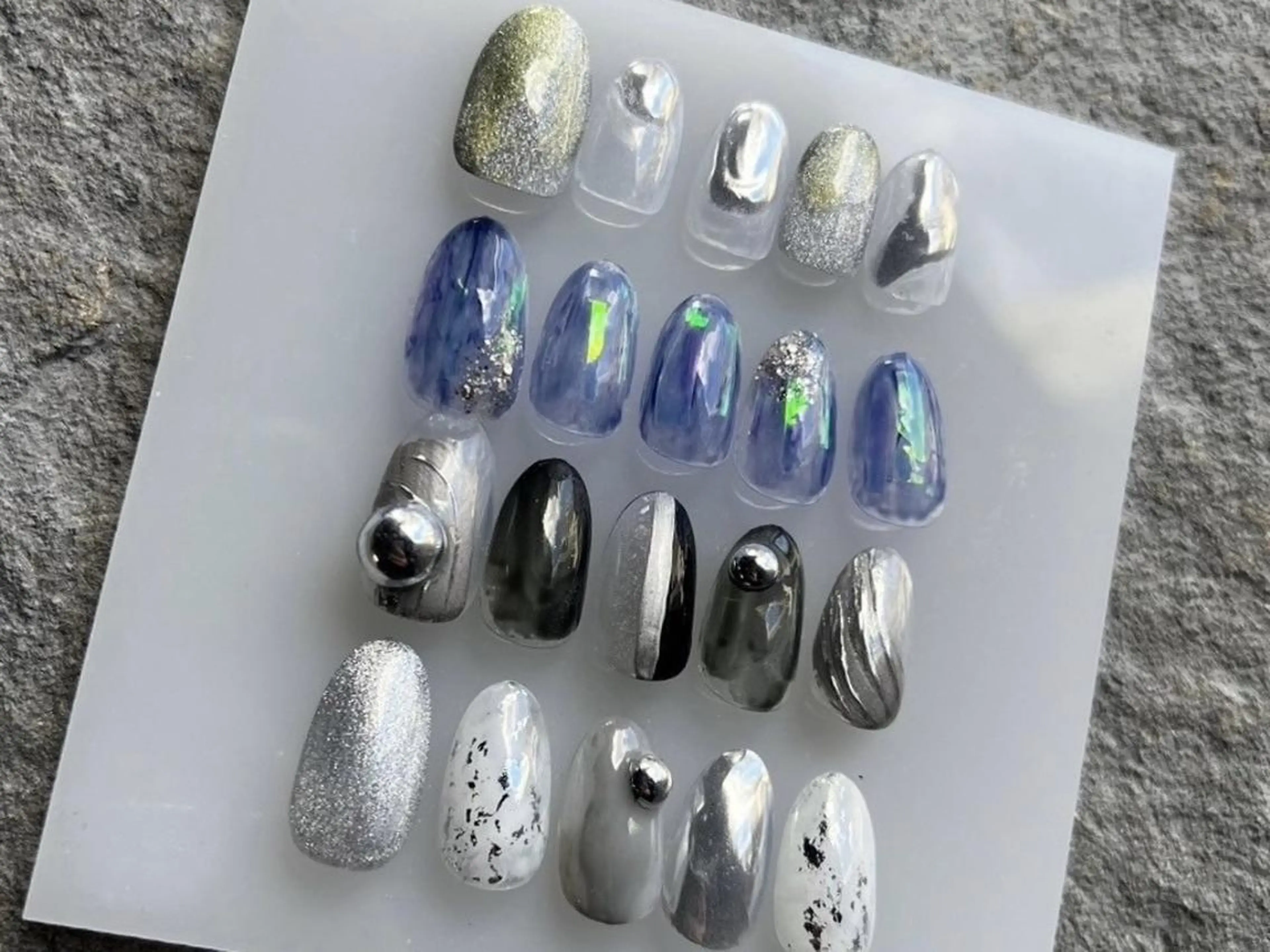 ネイル Aya W【放出店】のネイルデザイン