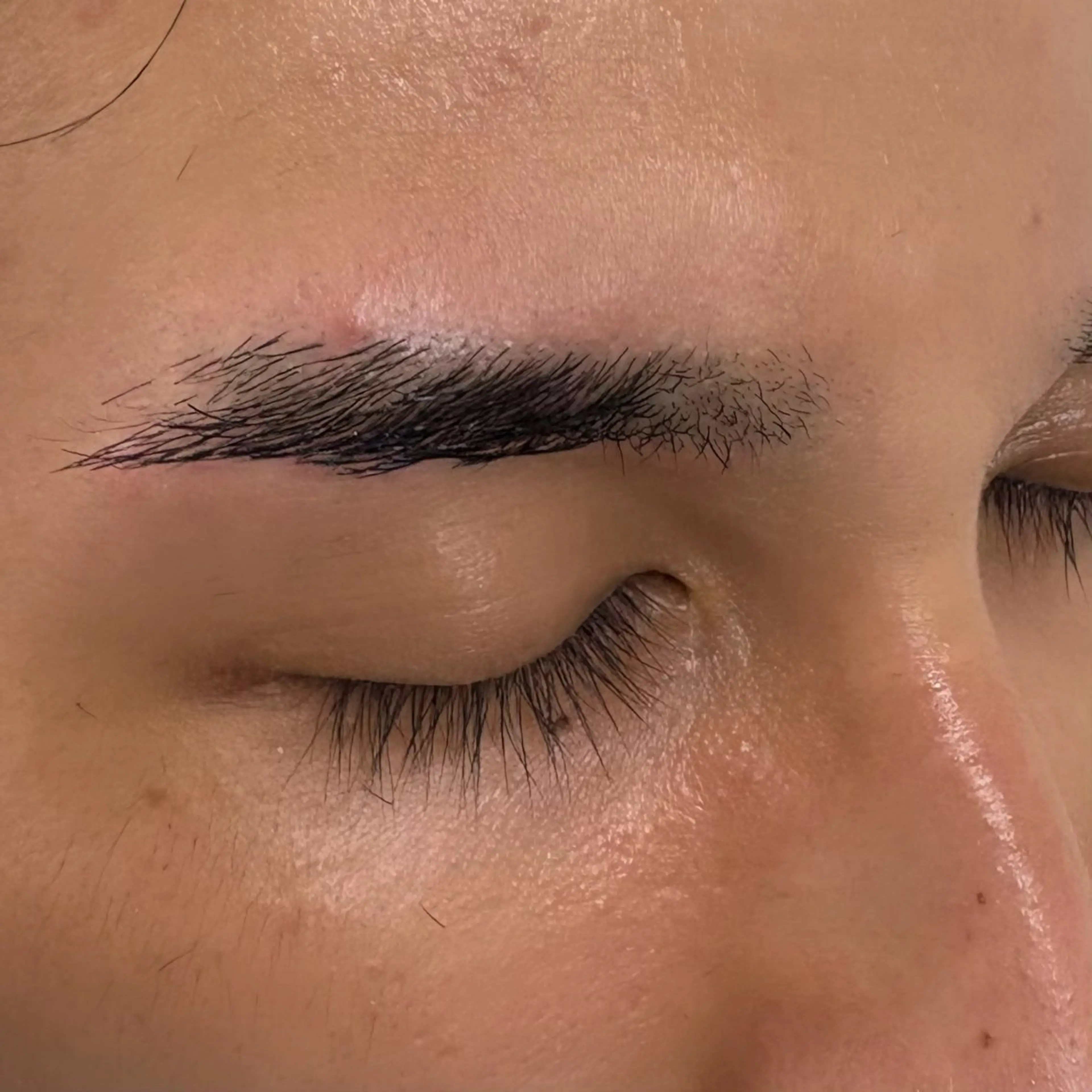 メンズ アイブロウ メンズアイブロウ アイブロウ専門店  エサージュ横浜店所属・アイブロウモデル募集 /mana🎀🤍の眉毛・アイブロウイメージ
