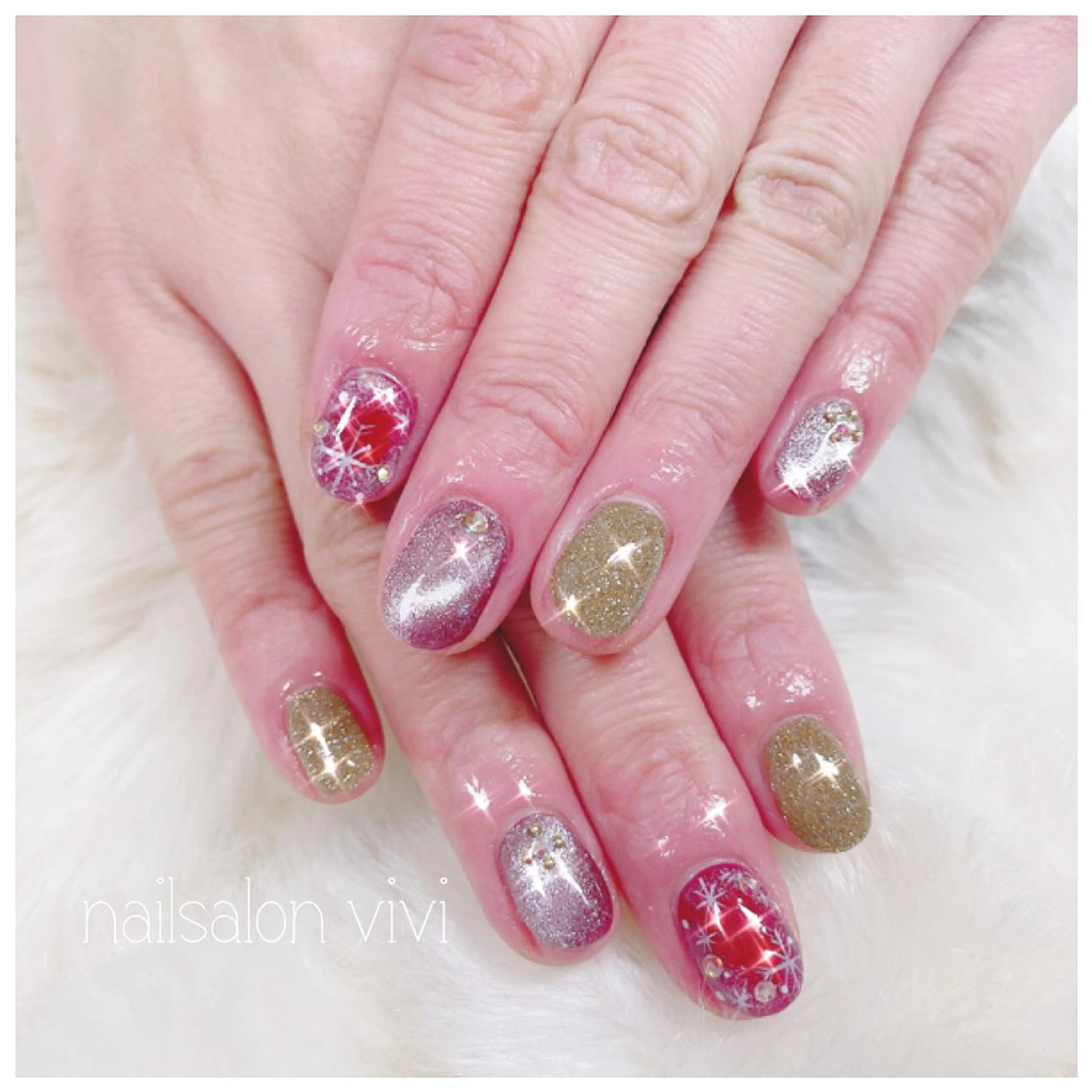 ネイル ＶＩＶＩ nailsalonのネイルデザイン