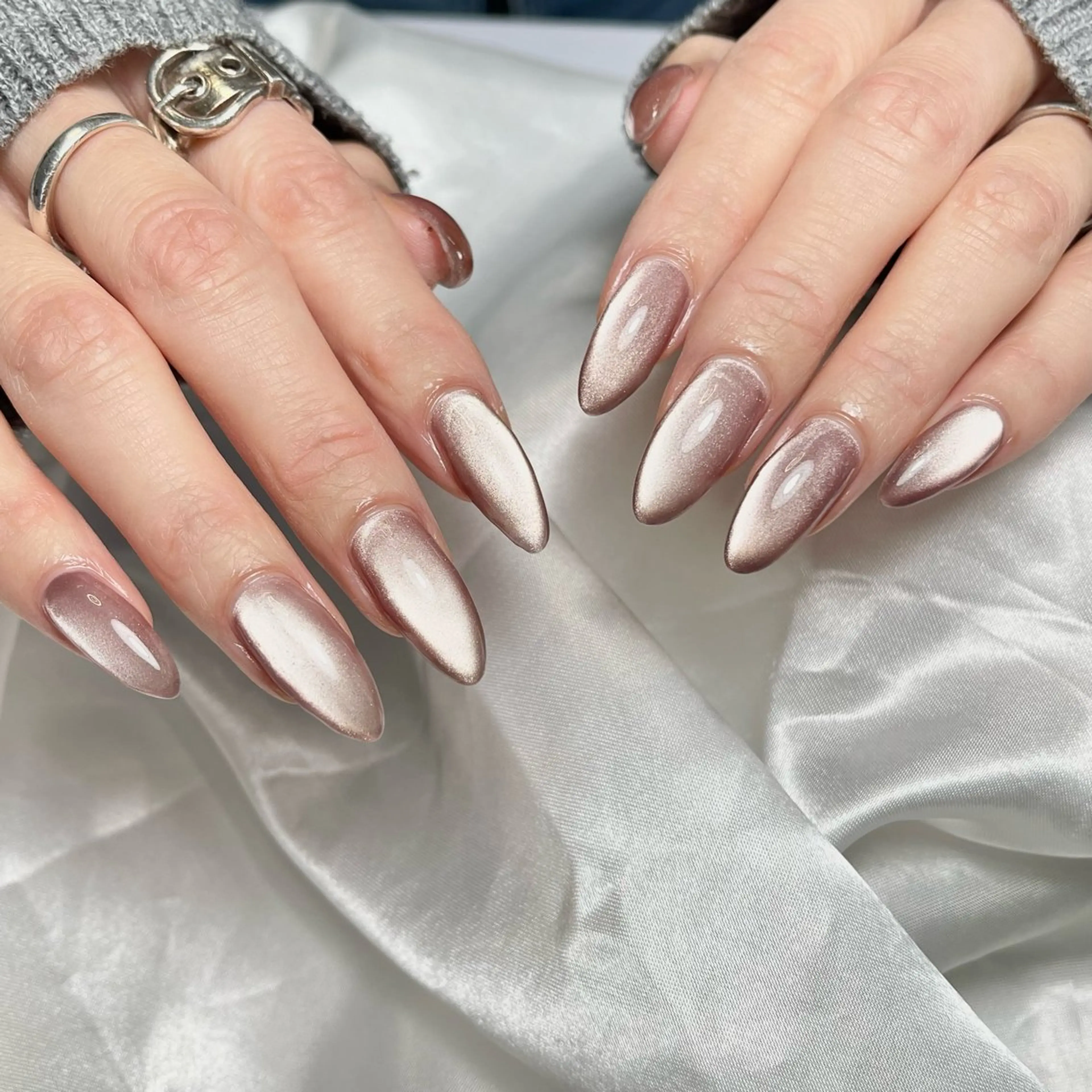 ネイル フラッシュネイル マグネットネイル ワンカラーネイル ハンドネイル RE SALONのネイルデザイン