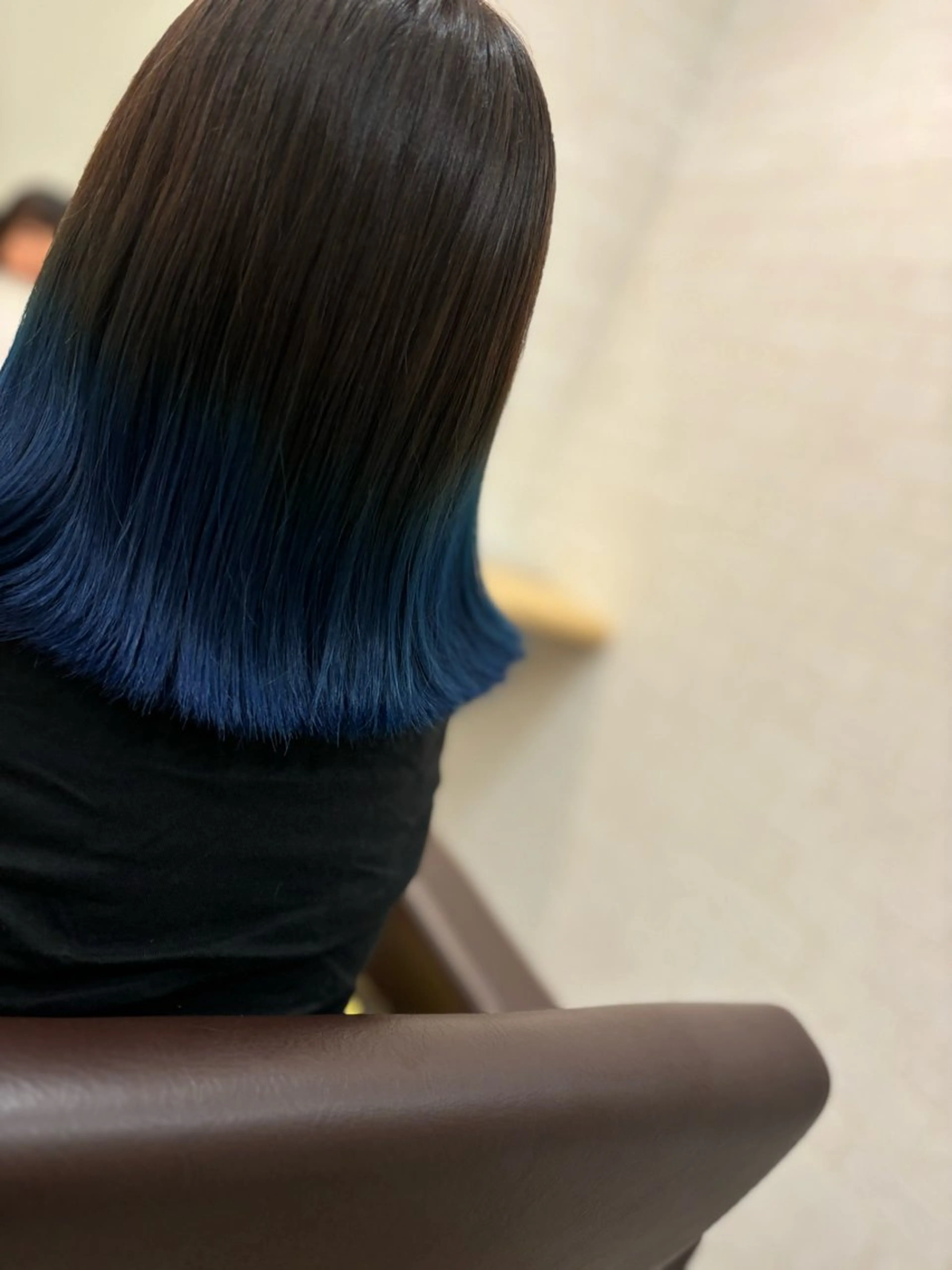 カラー ブルーカラー Relaxation Saljuのヘアスタイル