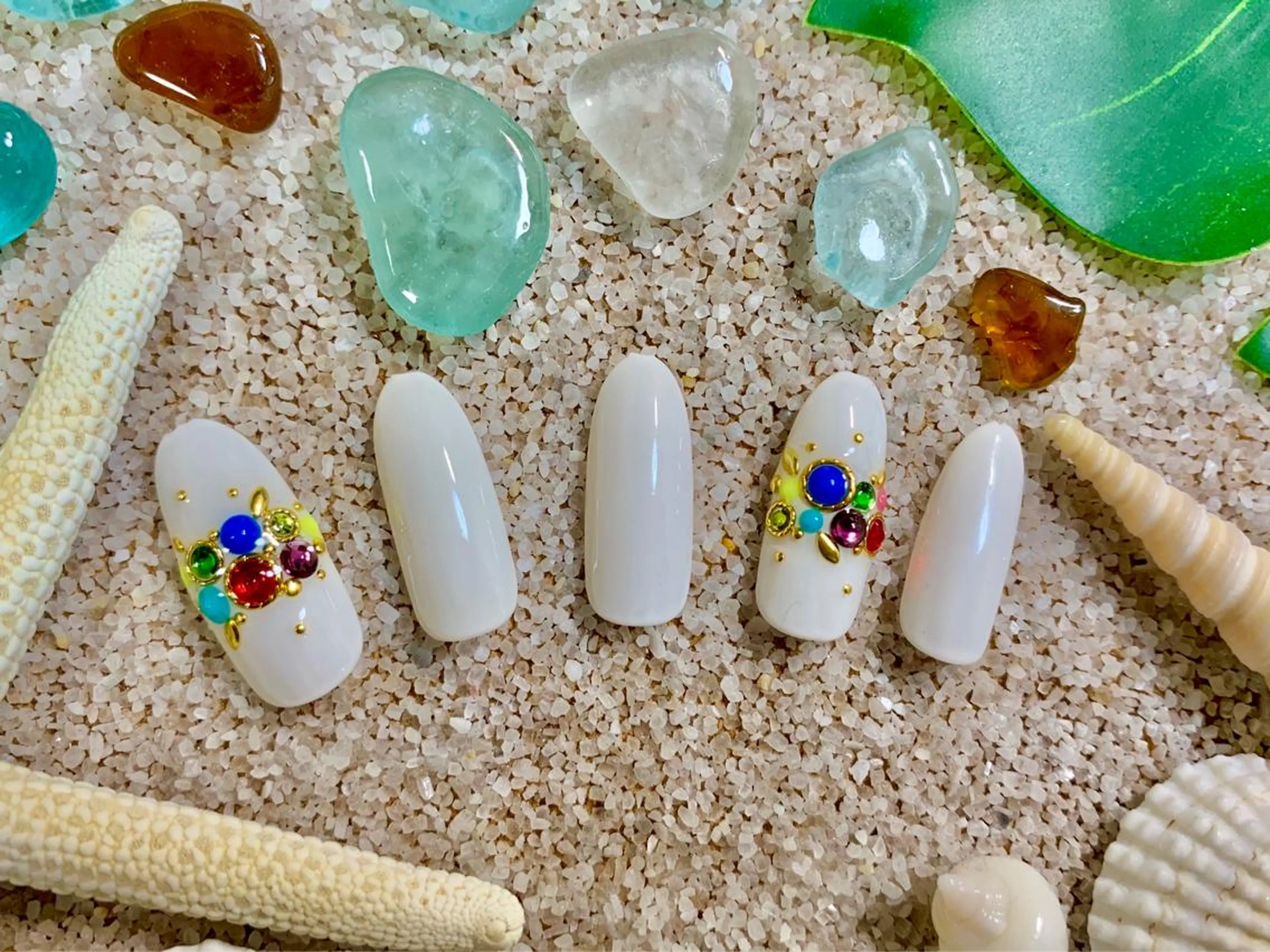 ネイル ハンドネイル Nail&Eyelash Amour(アムール)所属・山下 愛のネイルデザイン