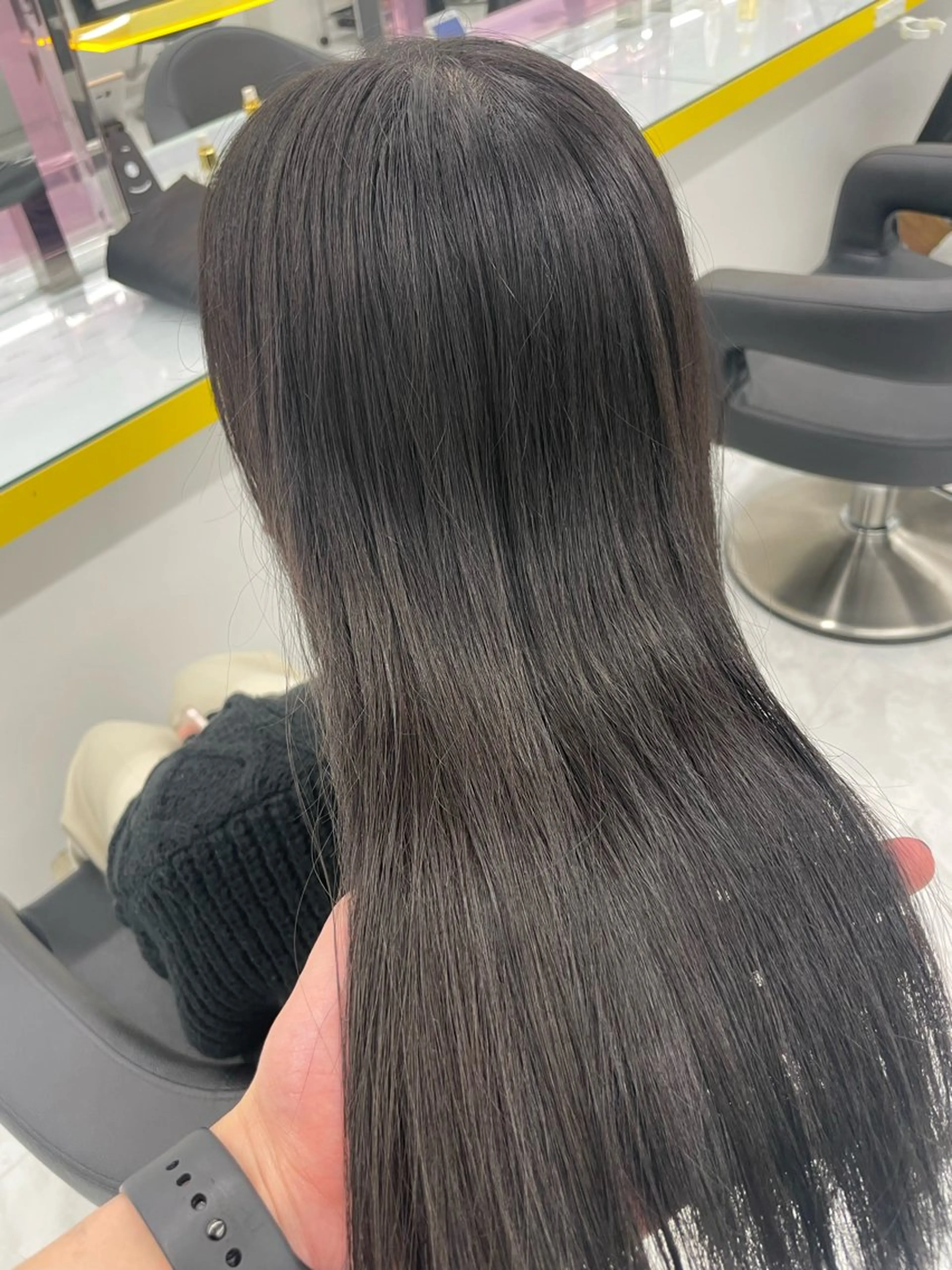 セミロング カラー ヘアアレンジ カット ヘアカラー トリートメント ☁️透明感✖️ トレンド☁️りくのヘアスタイル