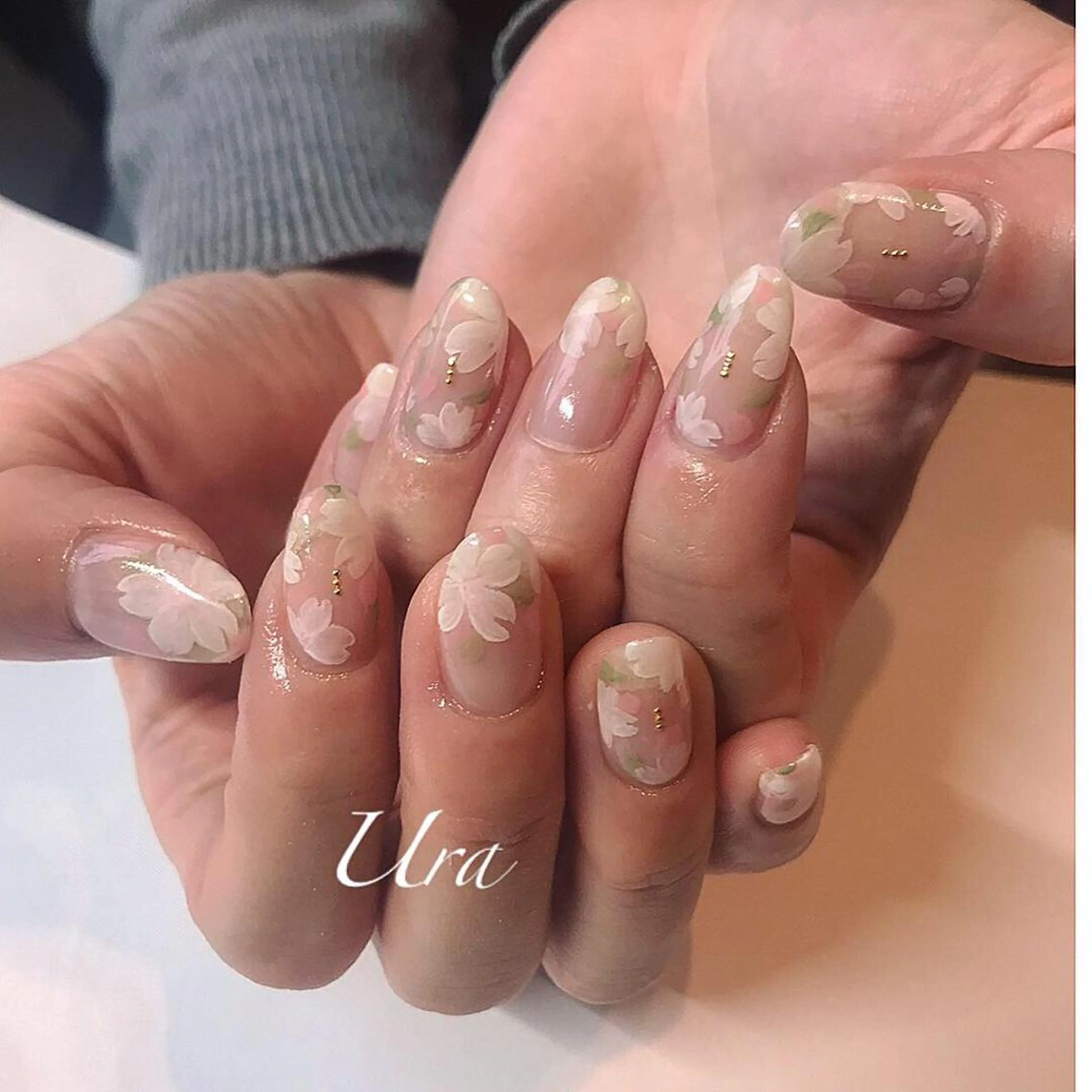 ネイル UrakoNail 《nail》のネイルデザイン
