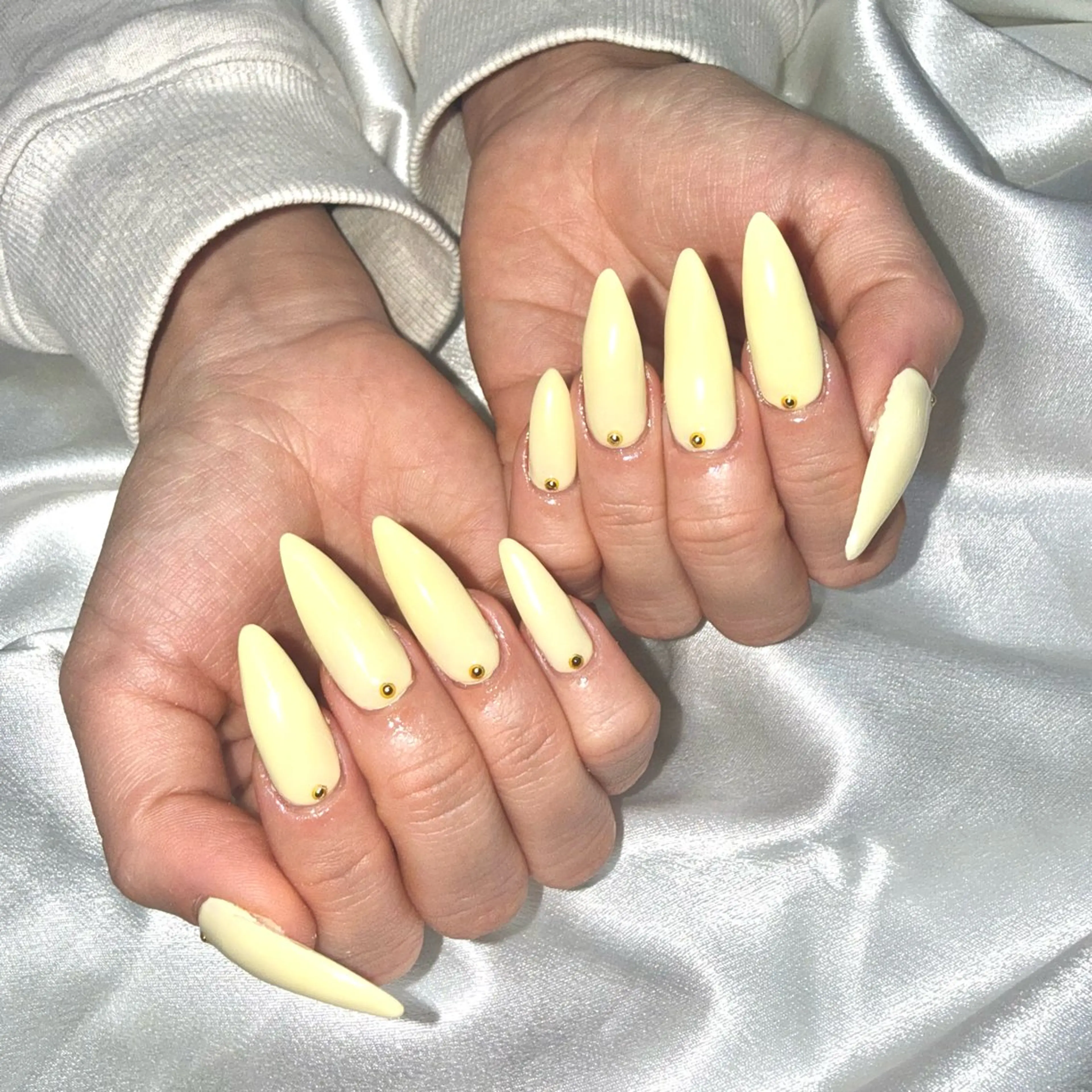 ネイル 黄色 ハンドネイル ★Rinail... .のネイルデザイン