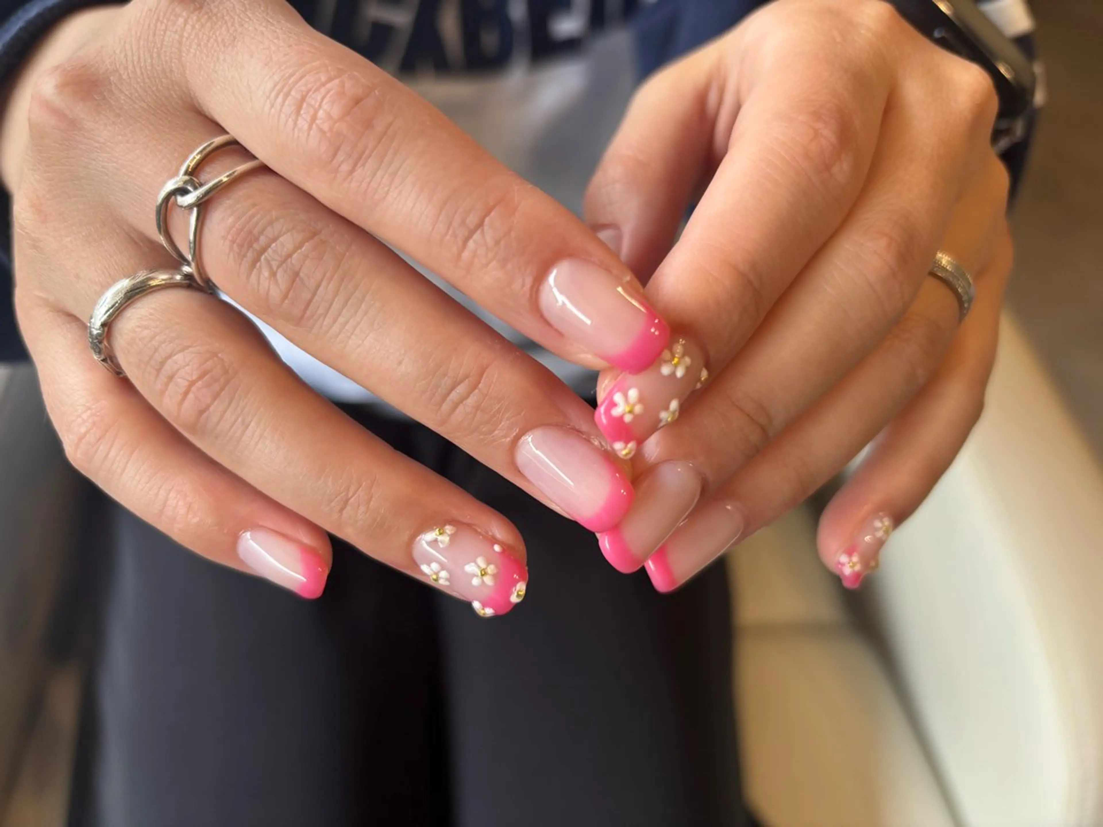 ネイル nailsalon esのネイルデザイン