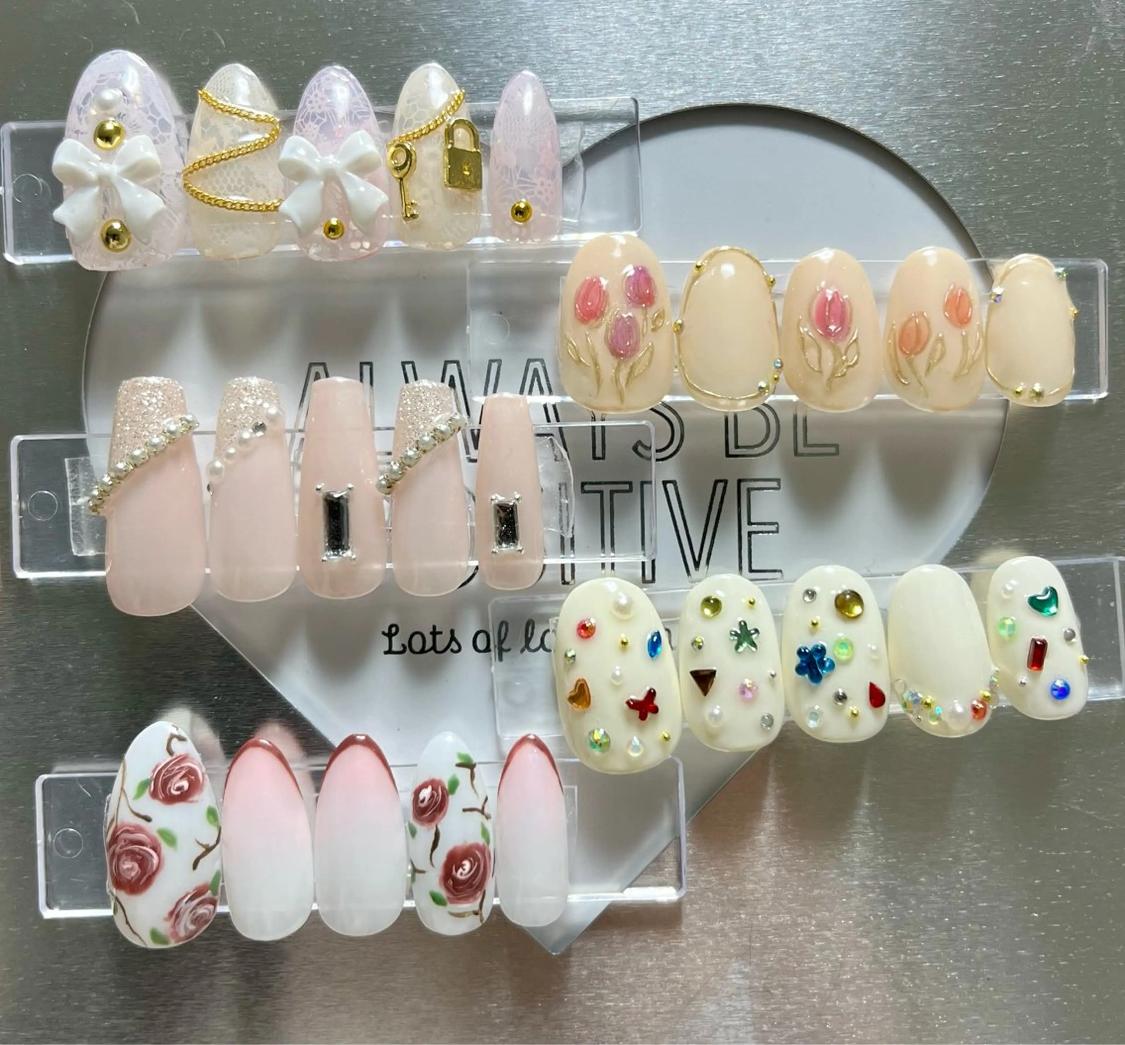 ネイル NailByua 武蔵新城徒歩4分のネイルデザイン