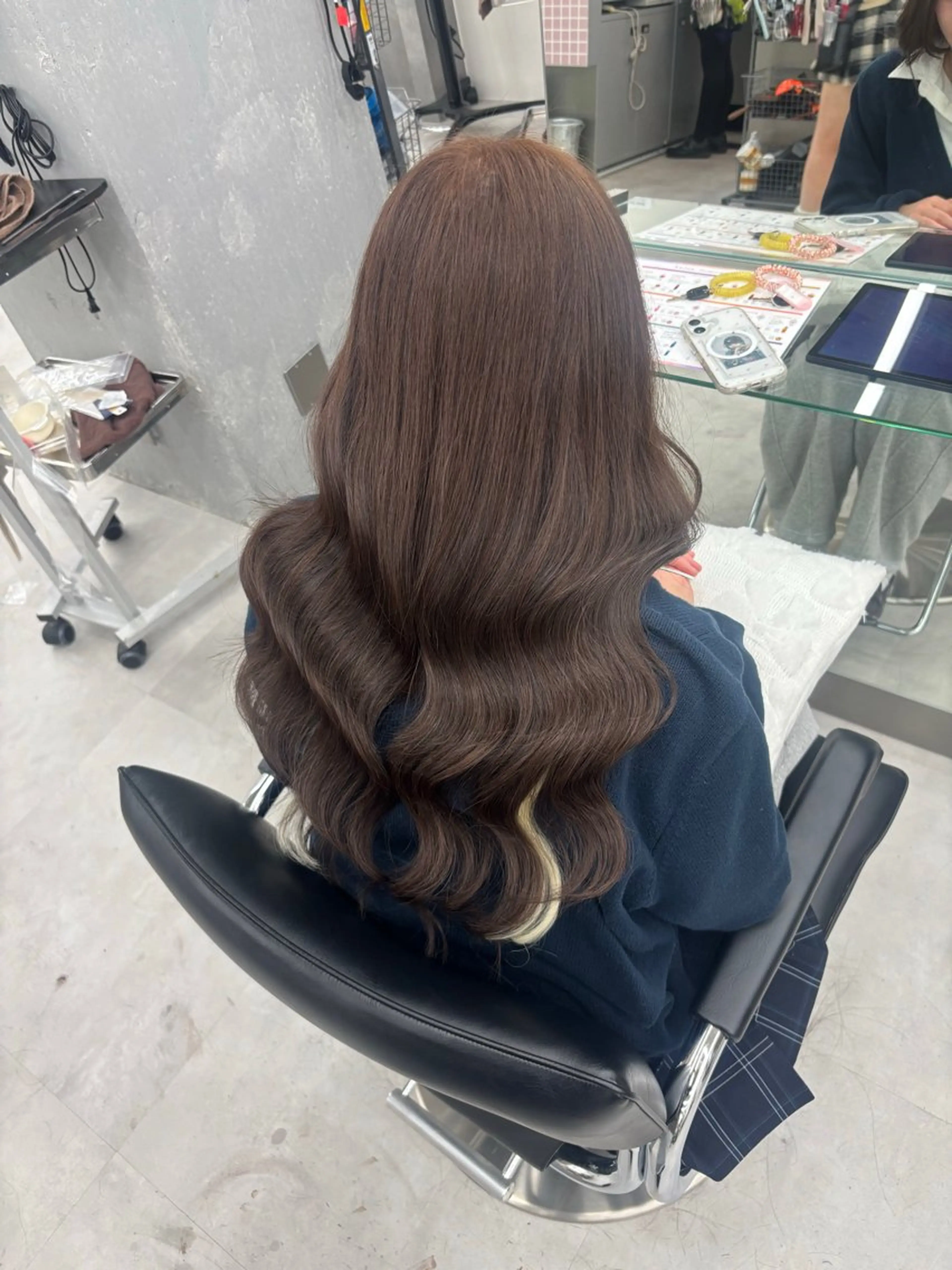 ロング カラー ヘアアレンジ メンズ カット ヘアカラー トリートメント エクステ ヘッドスパ ヘアセット シールエクステ🎀 羽エクステ🌙しぇるのヘアスタイル