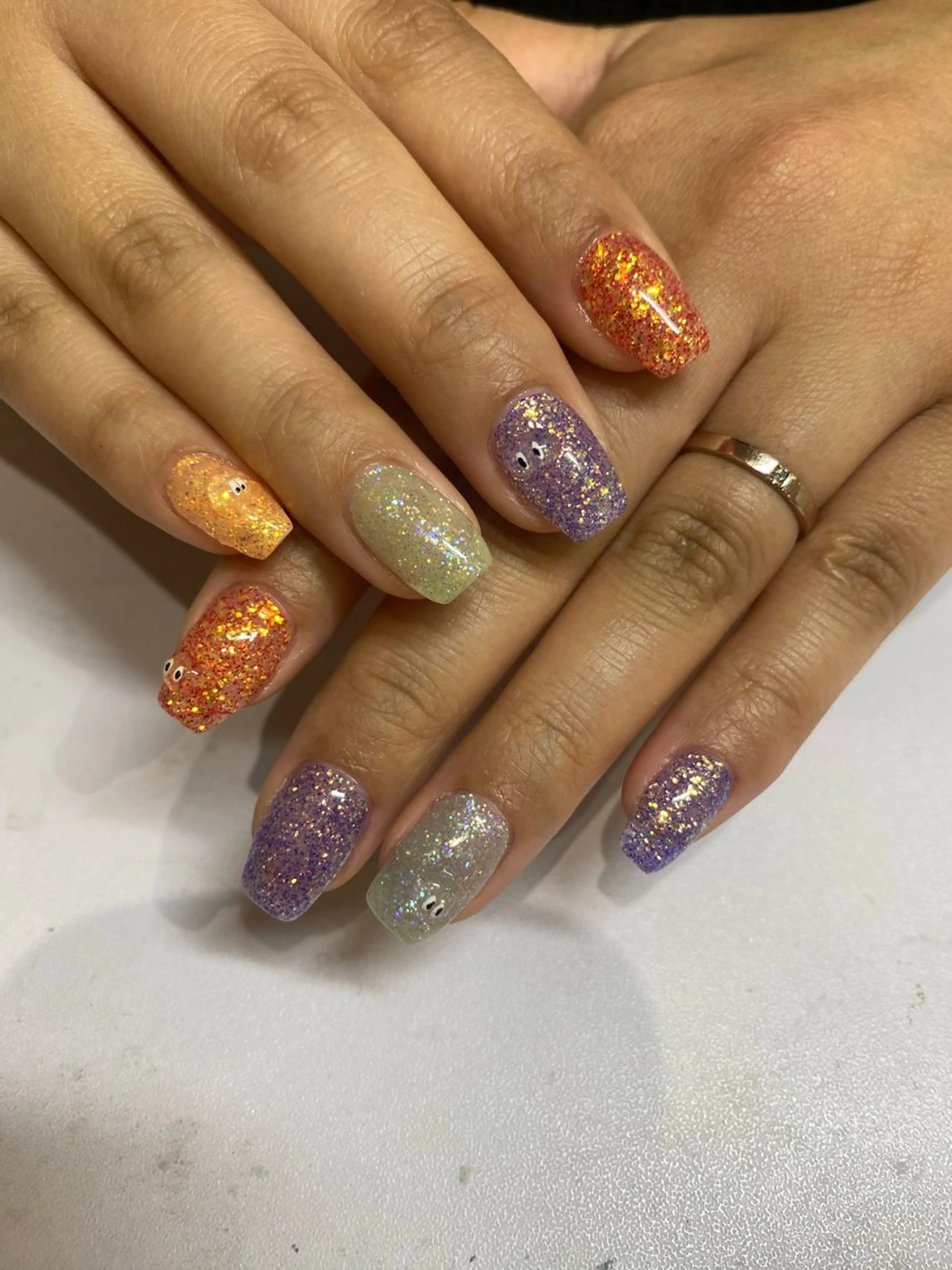 ネイル 藤井 里緒奈のネイルデザイン