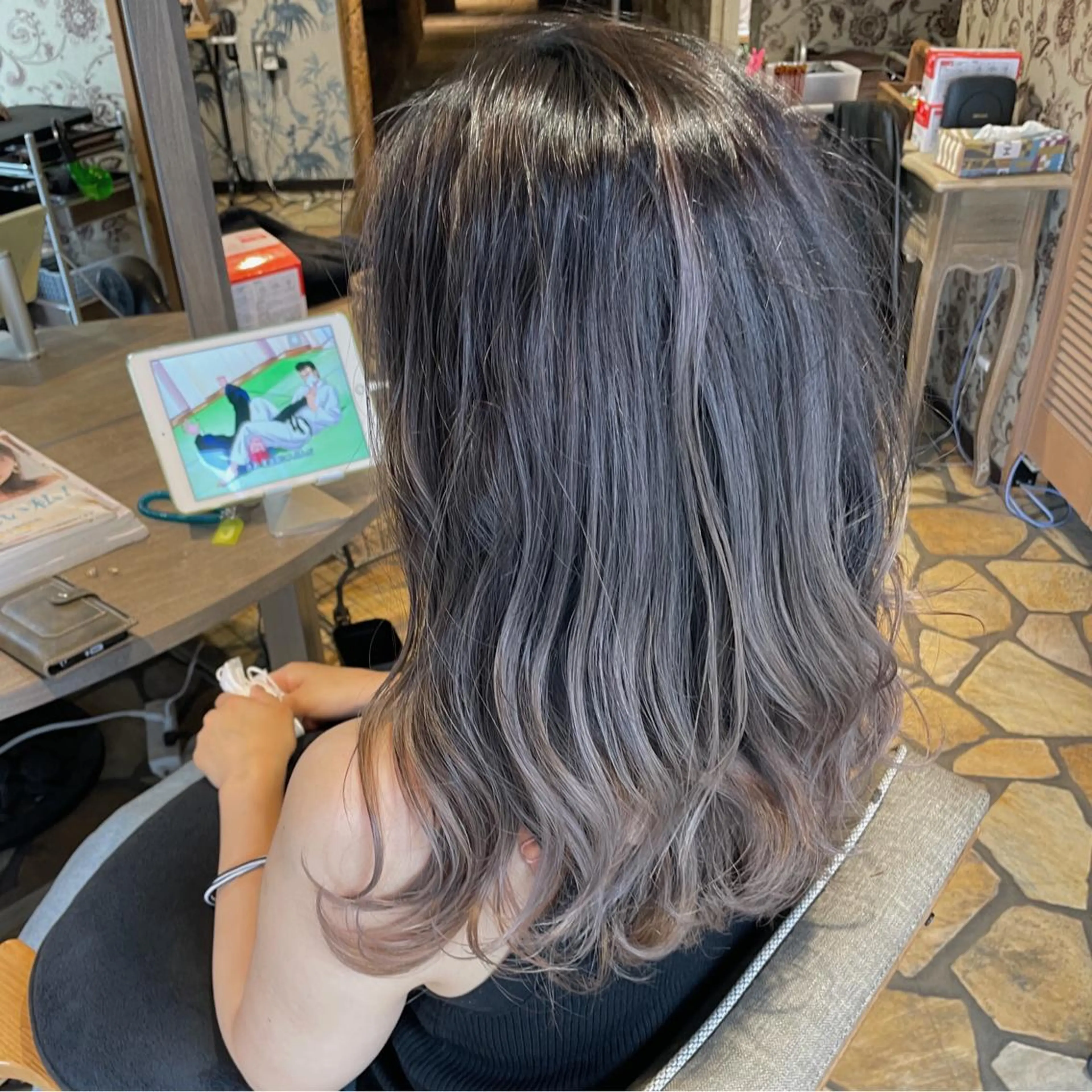 セミロング カラー パーマ ヘアアレンジ バレイヤージュ ブリーチ レイヤーカット 🇺🇸海外ヘア 🇰🇷MASANOのヘアスタイル