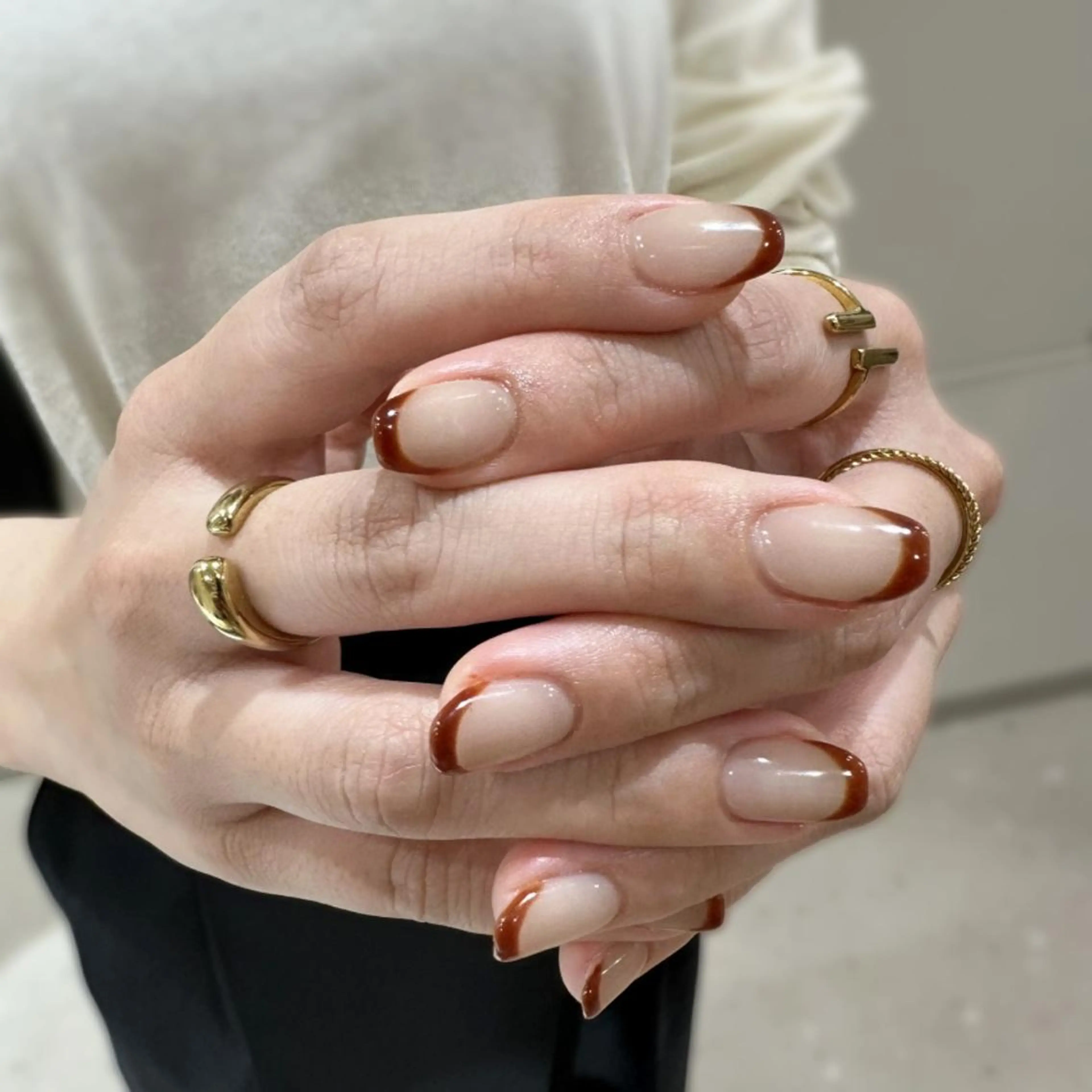 《オフなし》【Hand】ベースカラーフレンチ￥8,000［初回＆1ヶ月以内オフ無料］の写真